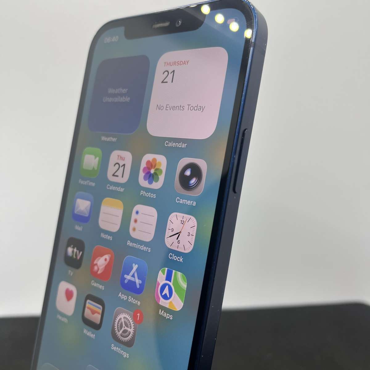 Apple iPhone 12 128GB Blue (Condition: Good)
