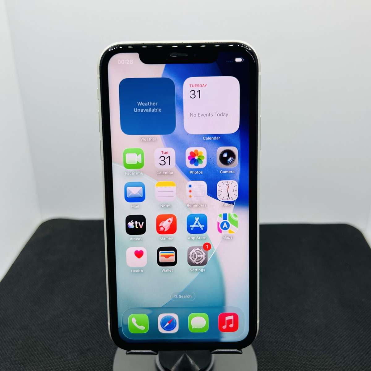 Apple iPhone 11 128GB White  (Grade B)