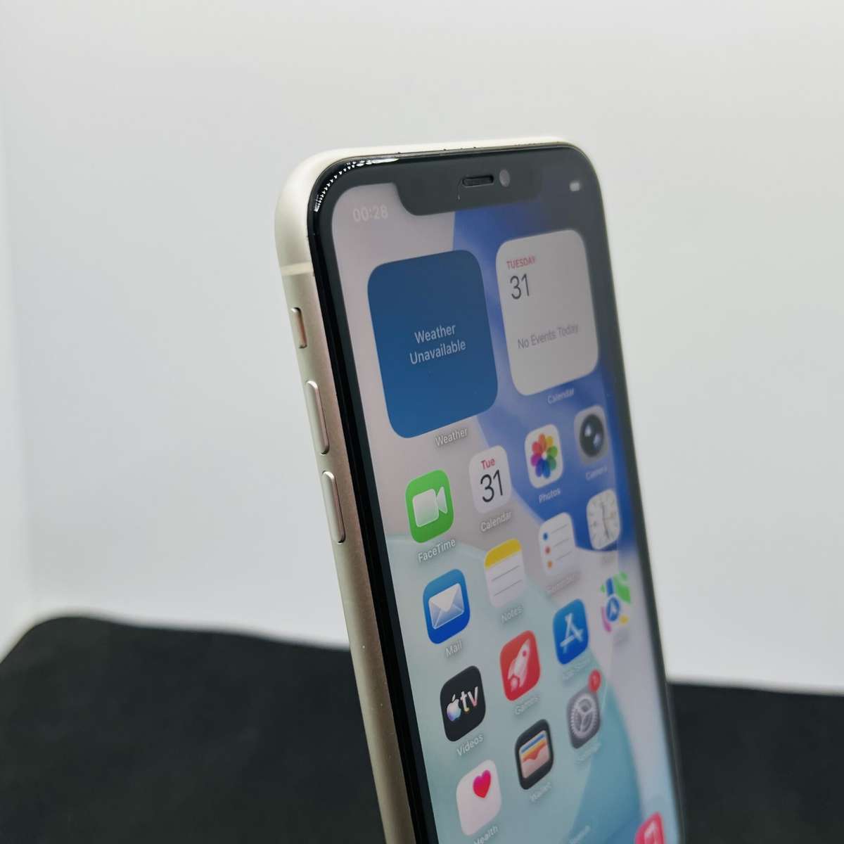 Apple iPhone 11 128GB White  (Grade B)