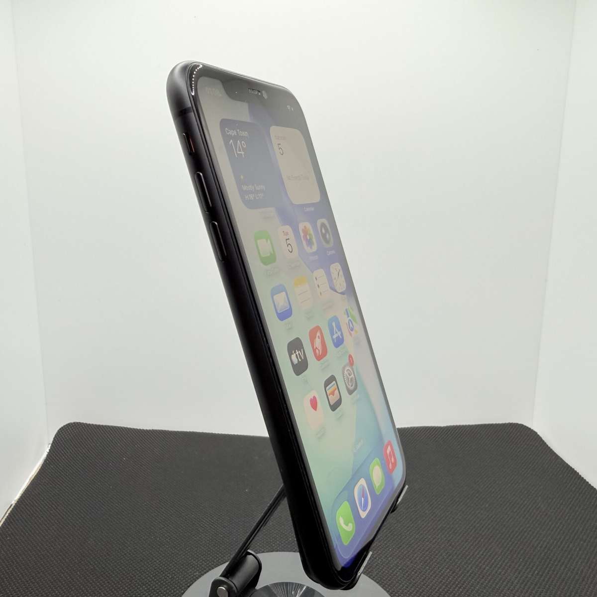 Apple iPhone 11 64GB Black  (Grade B)
