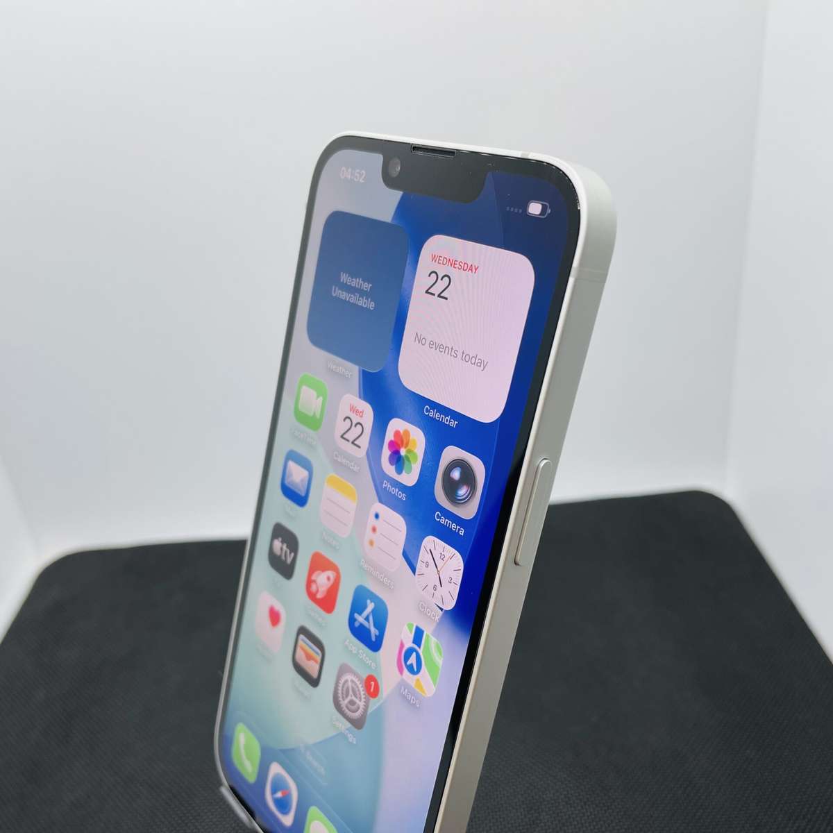 Apple iPhone 16e 256GB White  (Condition: Good)