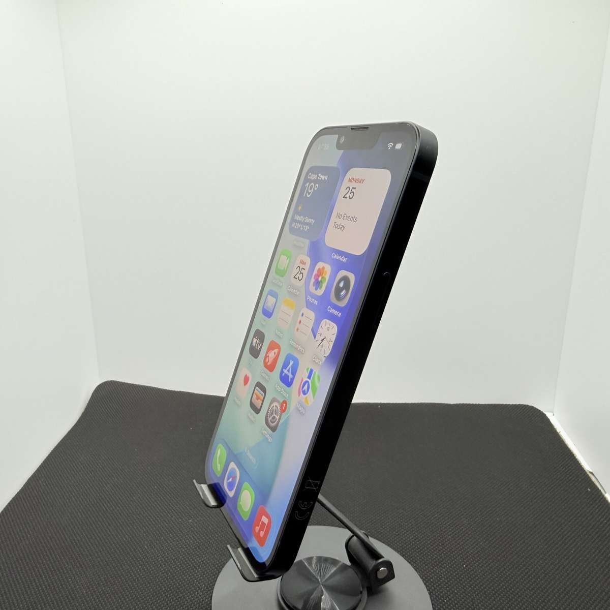 Apple iPhone 13 128GB Midnight (Condition: Good)