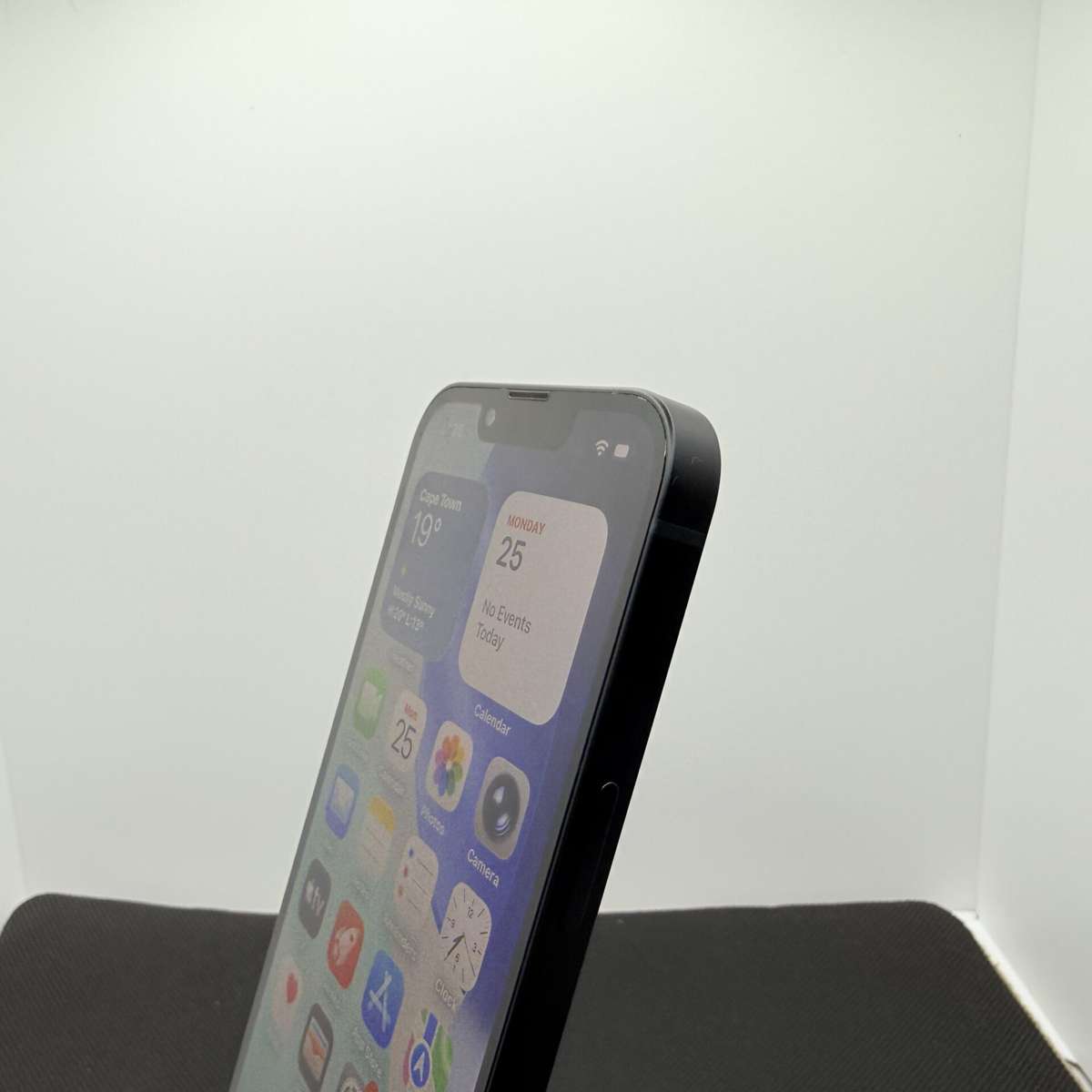 Apple iPhone 13 128GB Midnight (Condition: Good)