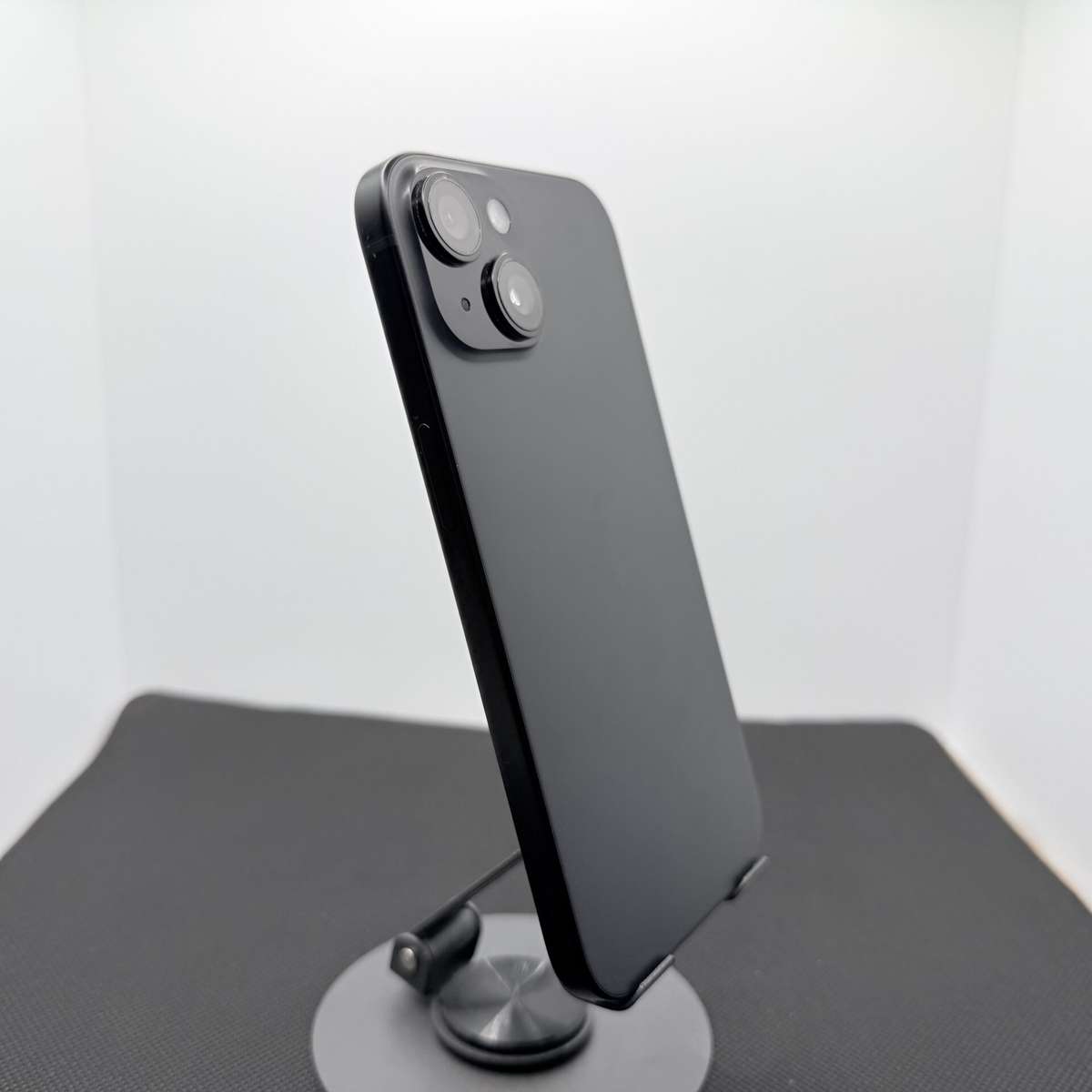 Apple iPhone 15 128GB Black (Condition: Excellent)