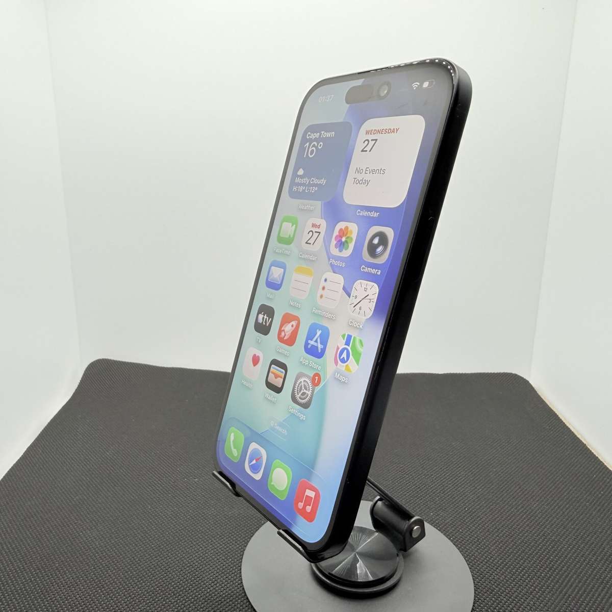 Apple iPhone 15 128GB Black (Condition: Excellent)