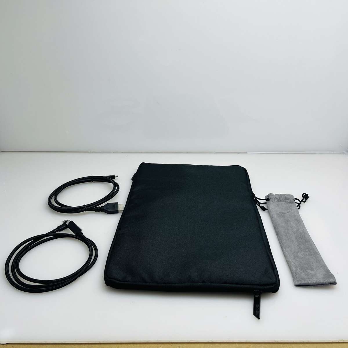 Asus ZenScreen MB169CK Black (Condition: Good)