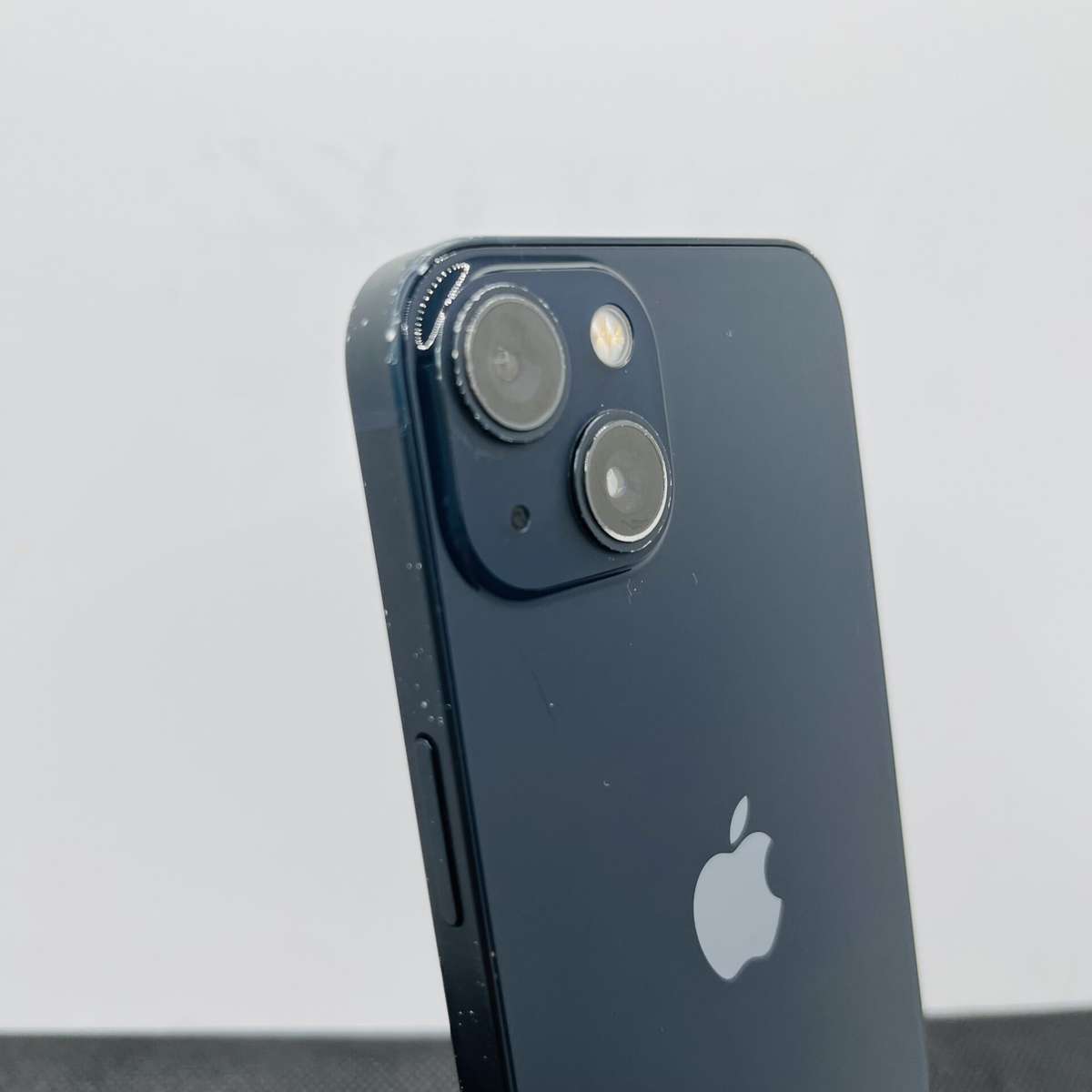 Apple iPhone 13 128GB Midnight (Condition: Good)