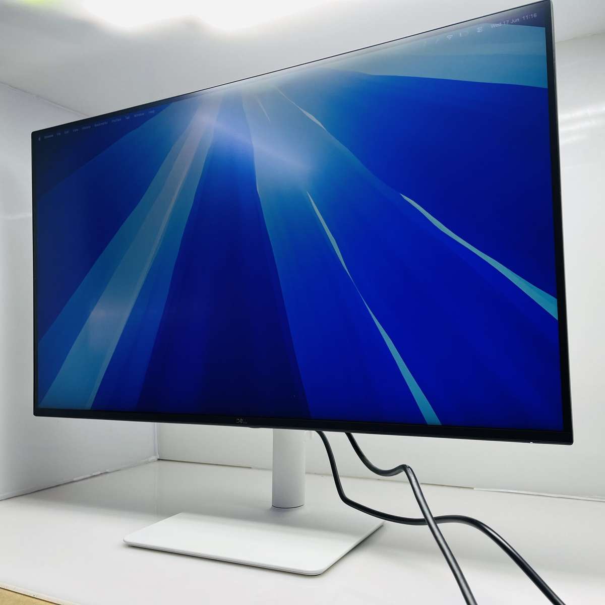 Dell 32 Plus S3225QS 32" 4K 120Hz Ash White (Condition: Pristine)