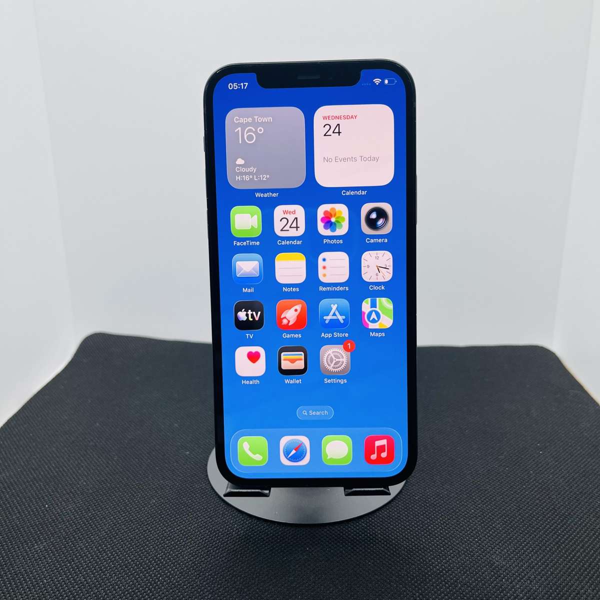 Apple iPhone 12 128GB Black (Condition: Good)