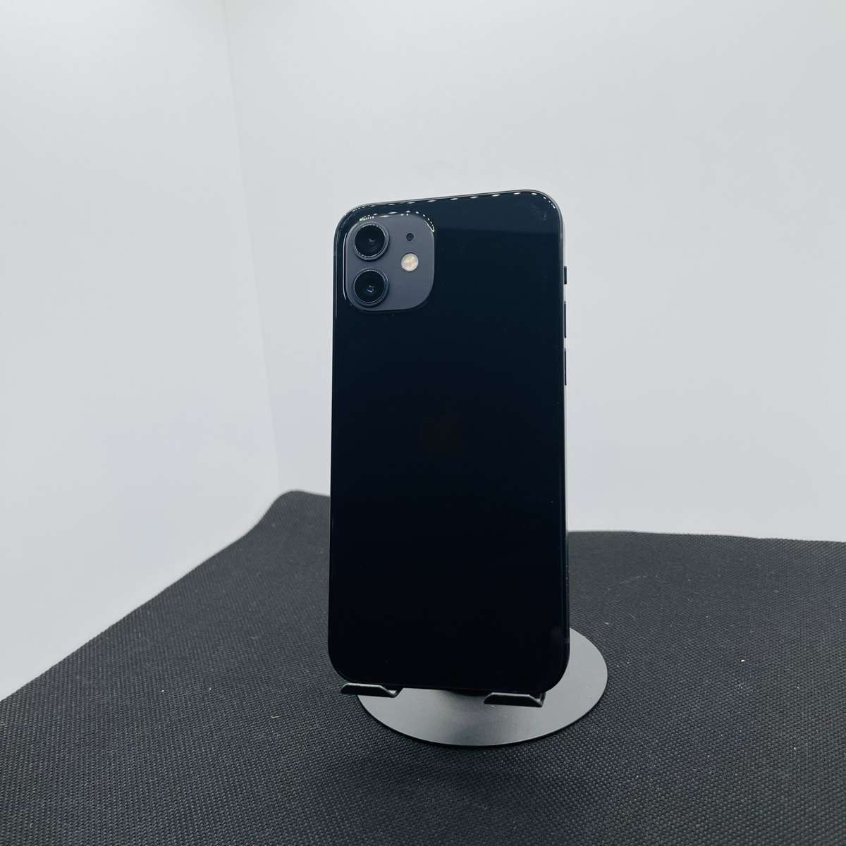 Apple iPhone 12 128GB Black (Condition: Good)