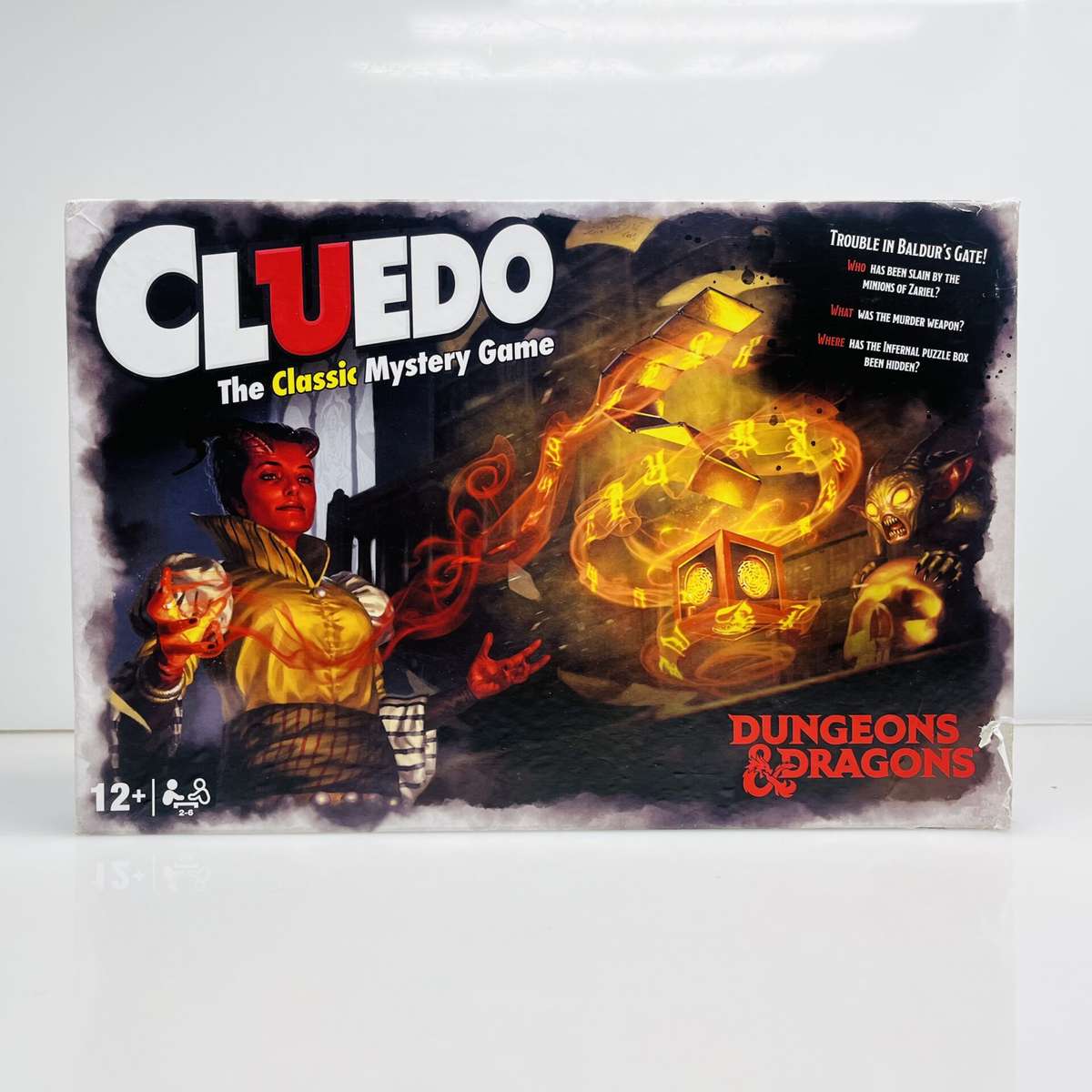 Cluedo- Dungeons and Dragons Edition (Condition: Good) Torn box