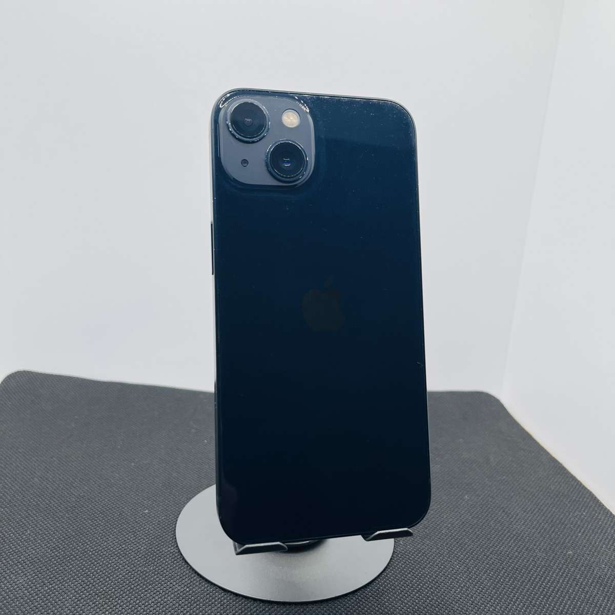 Apple iPhone 13 128GB Midnight (Condition: Good)