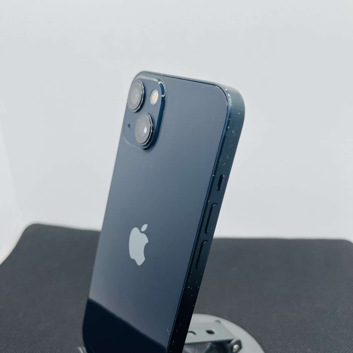 Apple iPhone 13 128GB Midnight (Condition: Good)