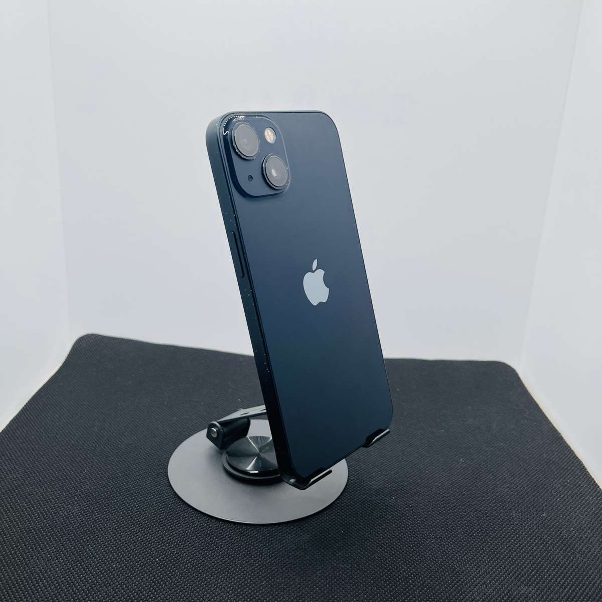 Apple iPhone 13 128GB Midnight (Condition: Good)