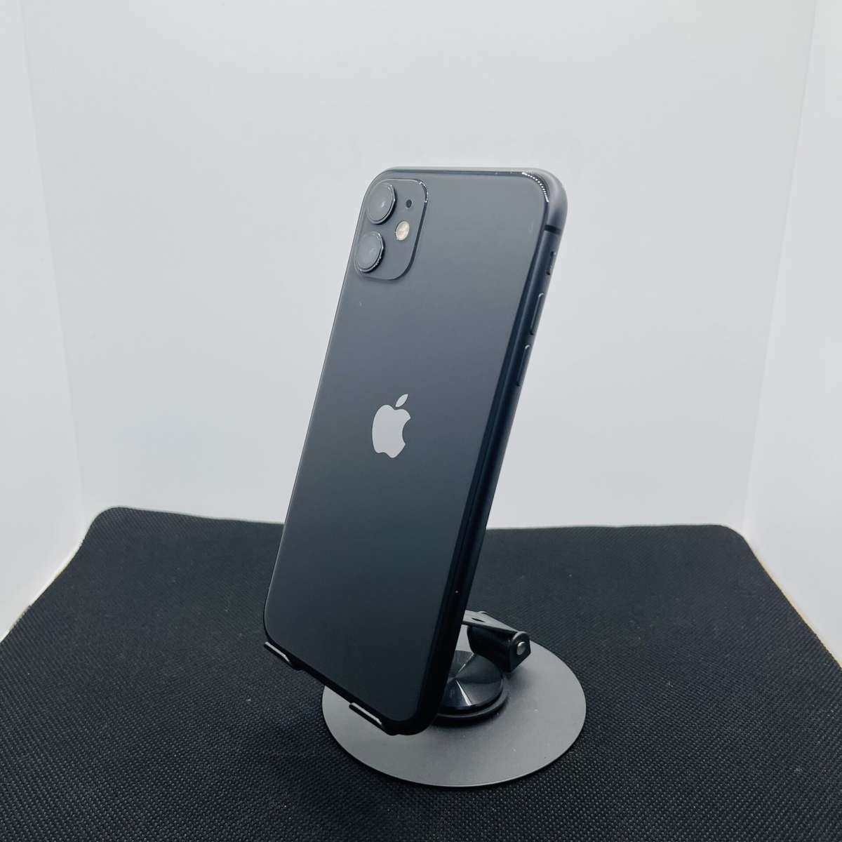 Apple iPhone 11 64GB Black (Condition: Good)