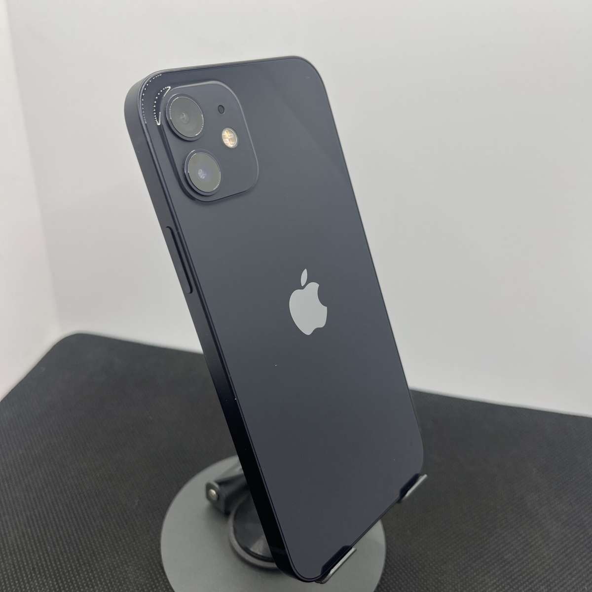 Apple iPhone 12 128GB Black (Condition: Good)