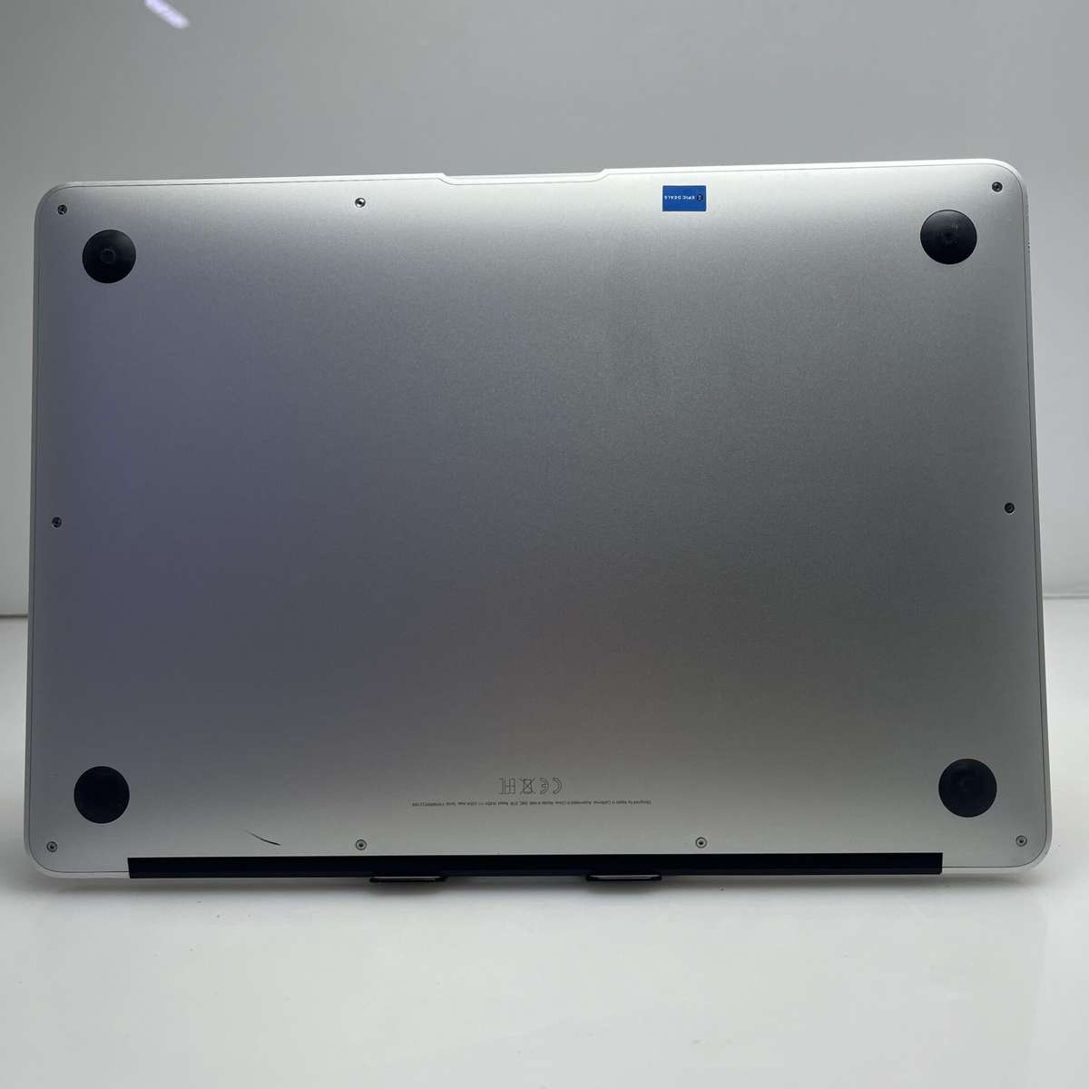 Apple MacBook Air 13-Inch "Core i5" 1,6GHz (2017) 8GB RAM 128GB SSD Silver (Condition: Good)