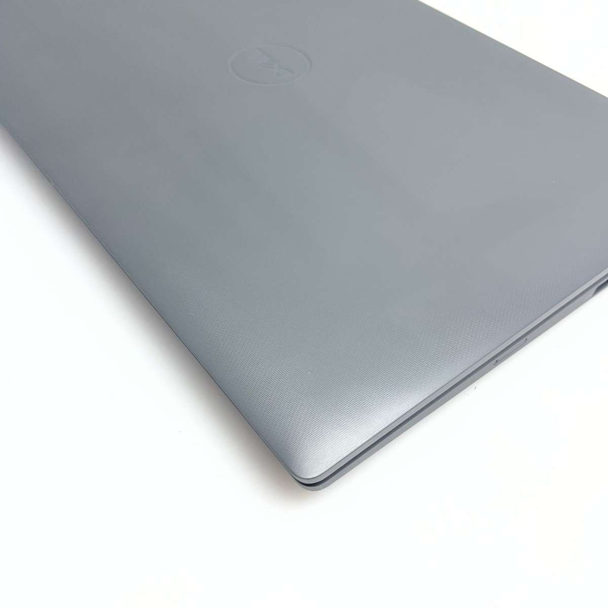Dell Latitude 3540 13th Gen "Intel Core i5" 1.30GHz 8GB RAM 256GB SSD Gray (Condition: Excellent)
