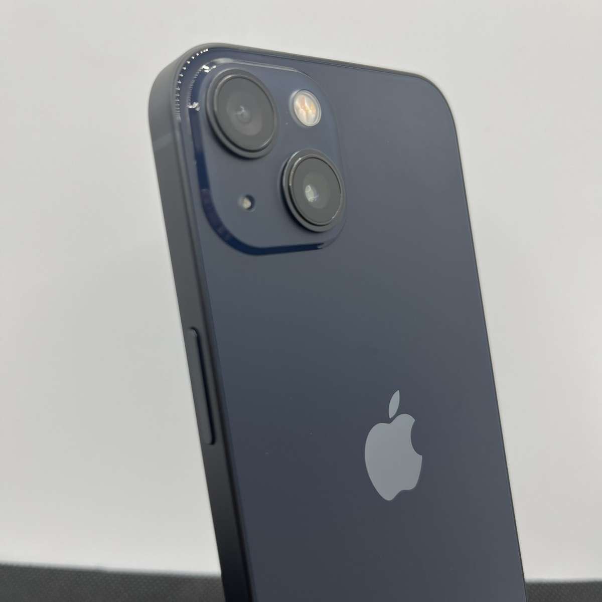 Apple iPhone 13 256GB Midnight (Condition: Good)