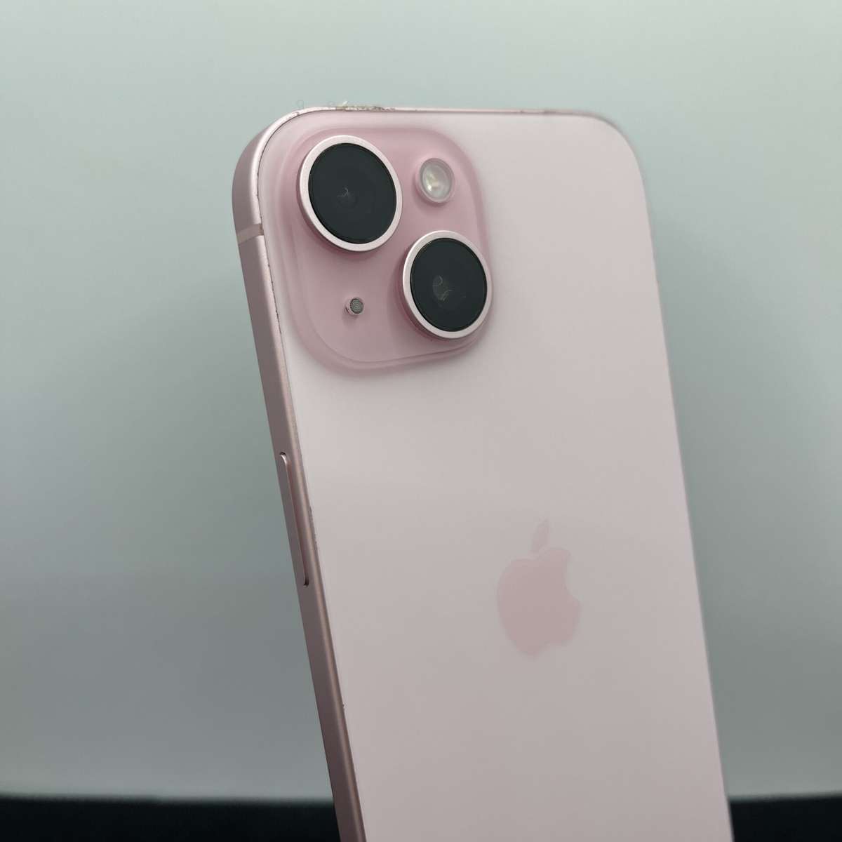 Apple iPhone 15 128GB Pink (Condition: Good)