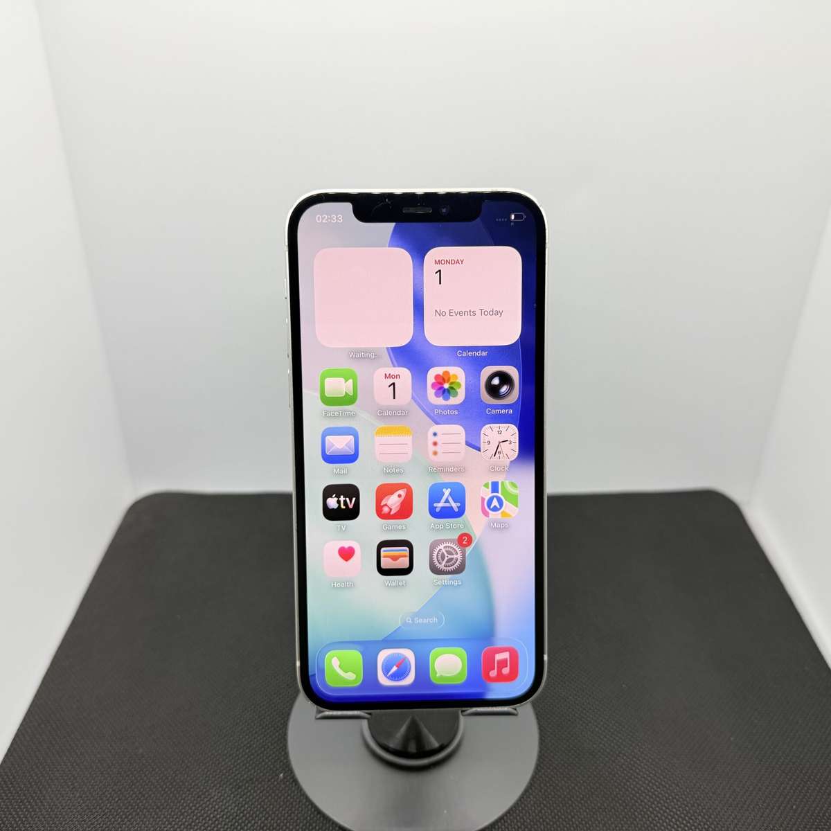 Apple iPhone 12 64GB White (Condition: Excellent)