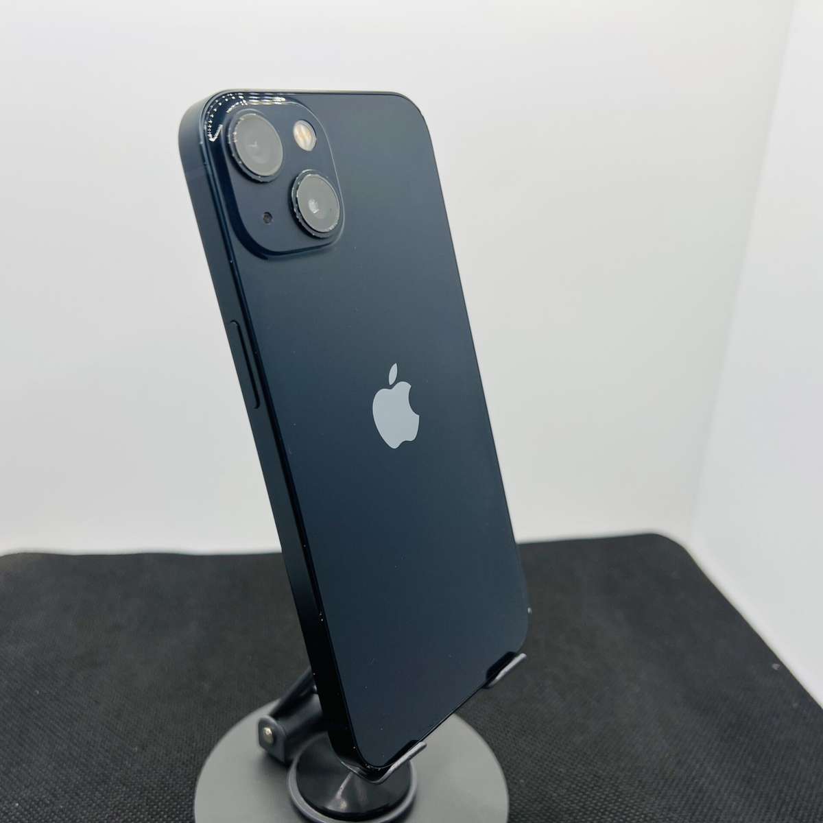 Apple iPhone 13 128GB Midnight (Condition: Good)