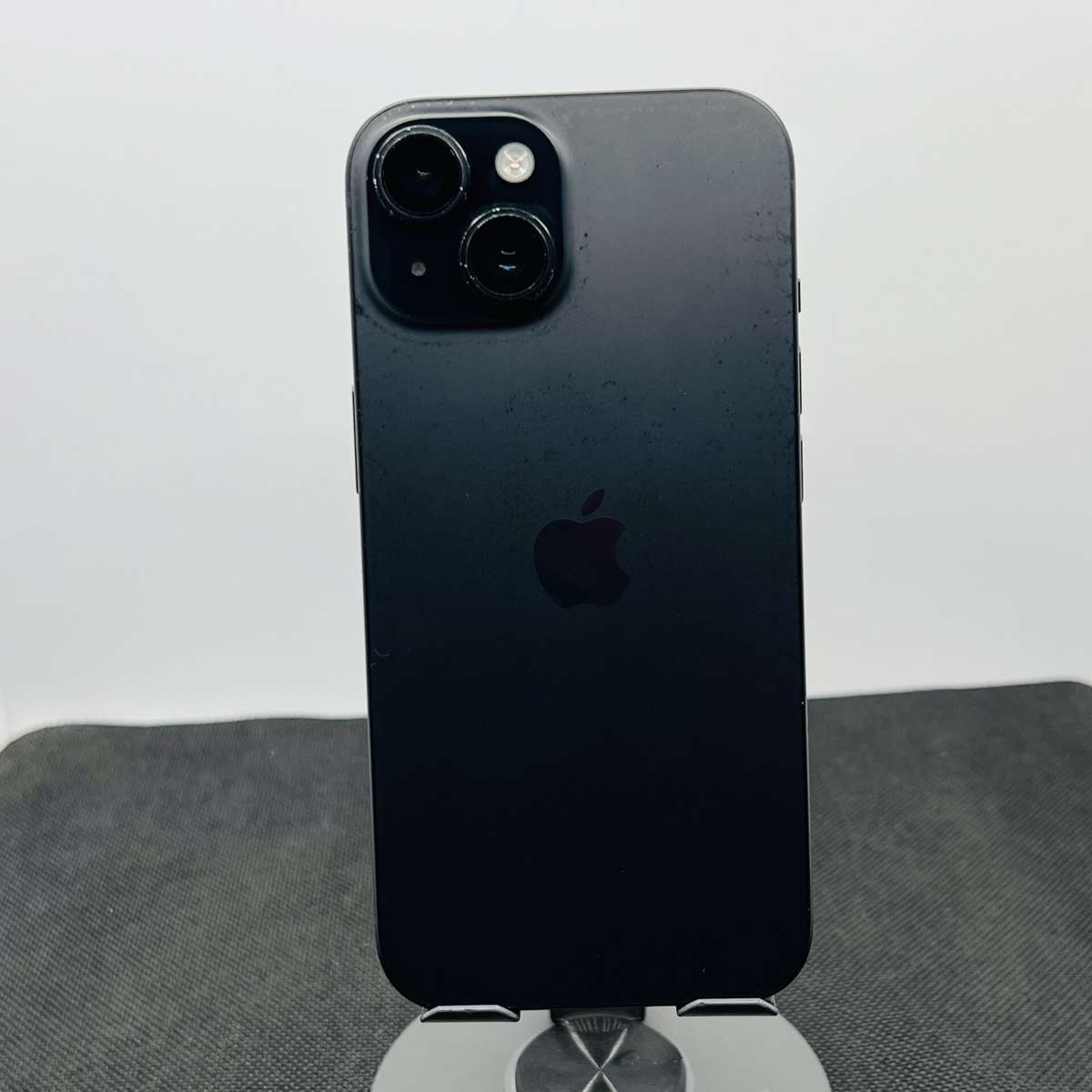 Apple iPhone 15 128GB Black (Condition: Good)