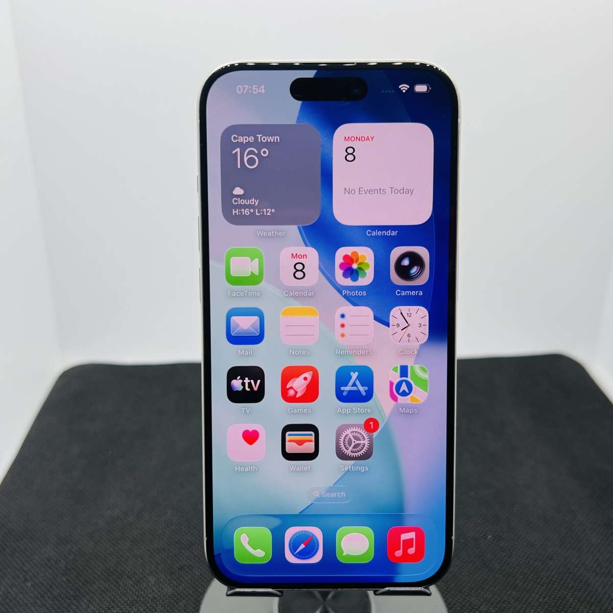 Apple iPhone 15 Pro 1TB White Titanium (Condition: Good)