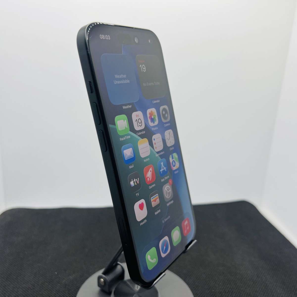 Apple iPhone 15 128GB Black (Condition: Good)
