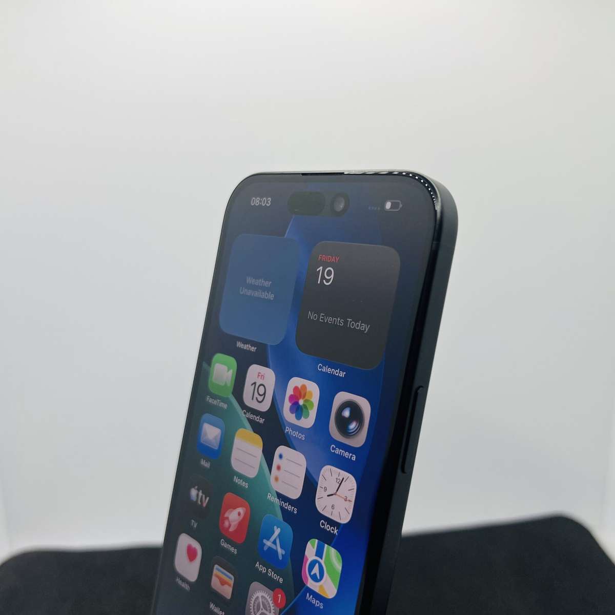 Apple iPhone 15 128GB Black (Condition: Good)