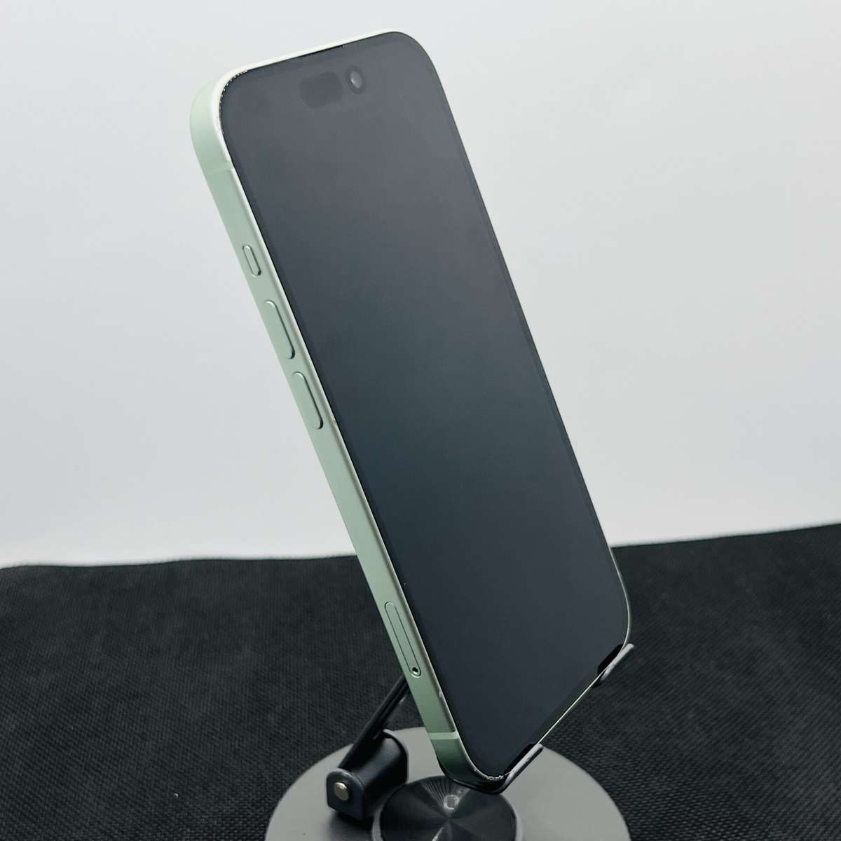 Apple iPhone 15 128GB Green (Condition: Good)