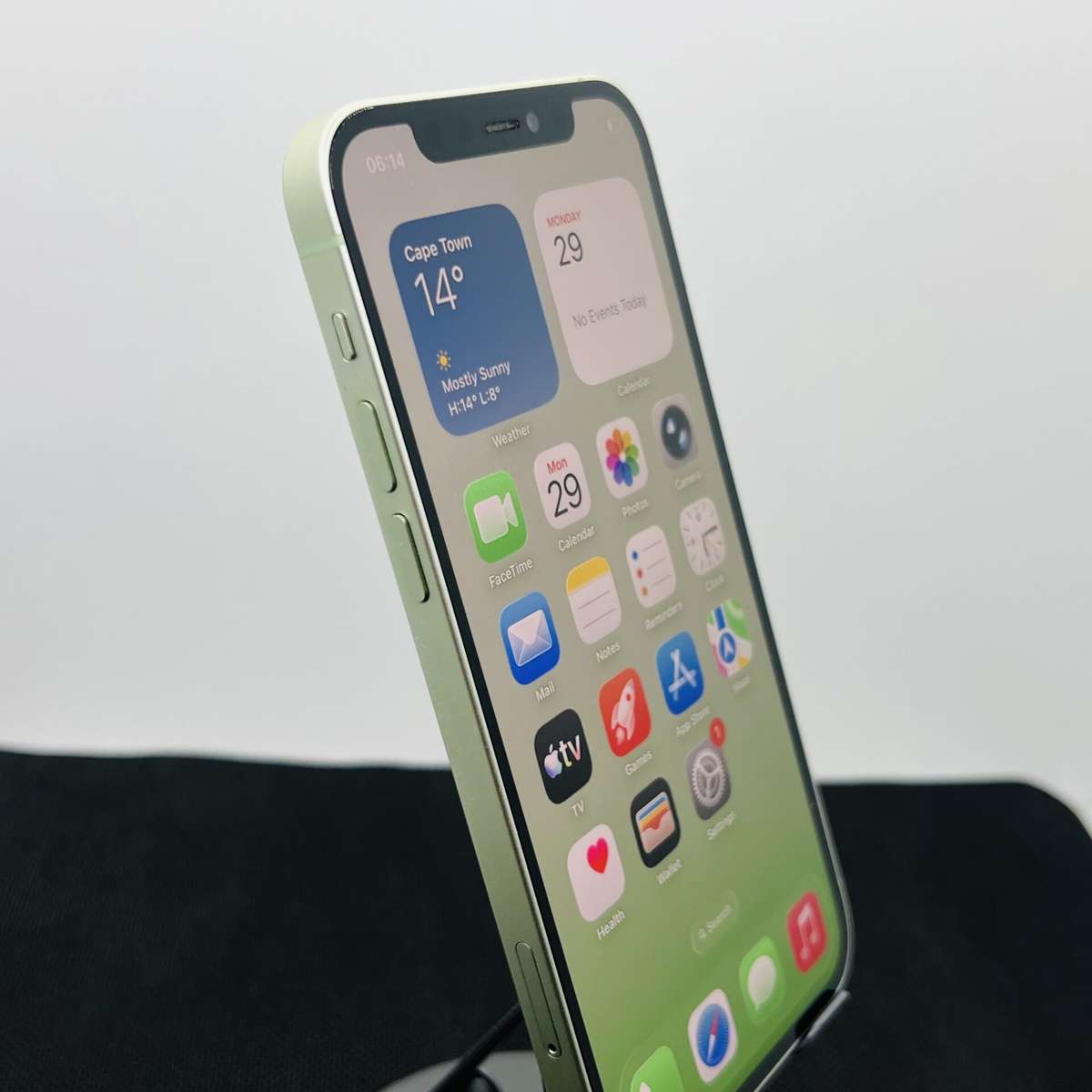 Apple iPhone 12 128GB Green (Condition: Good)