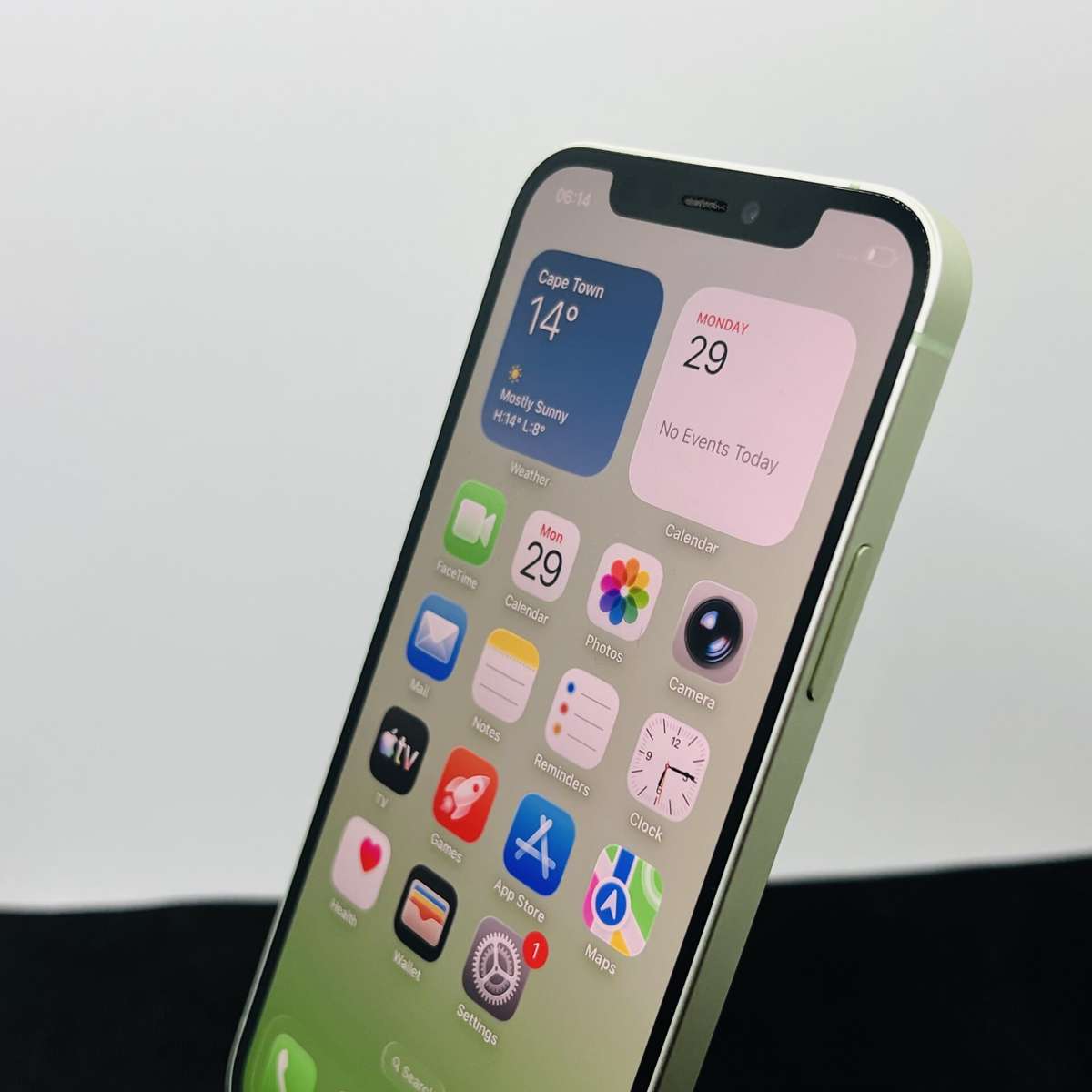 Apple iPhone 12 128GB Green (Condition: Good)