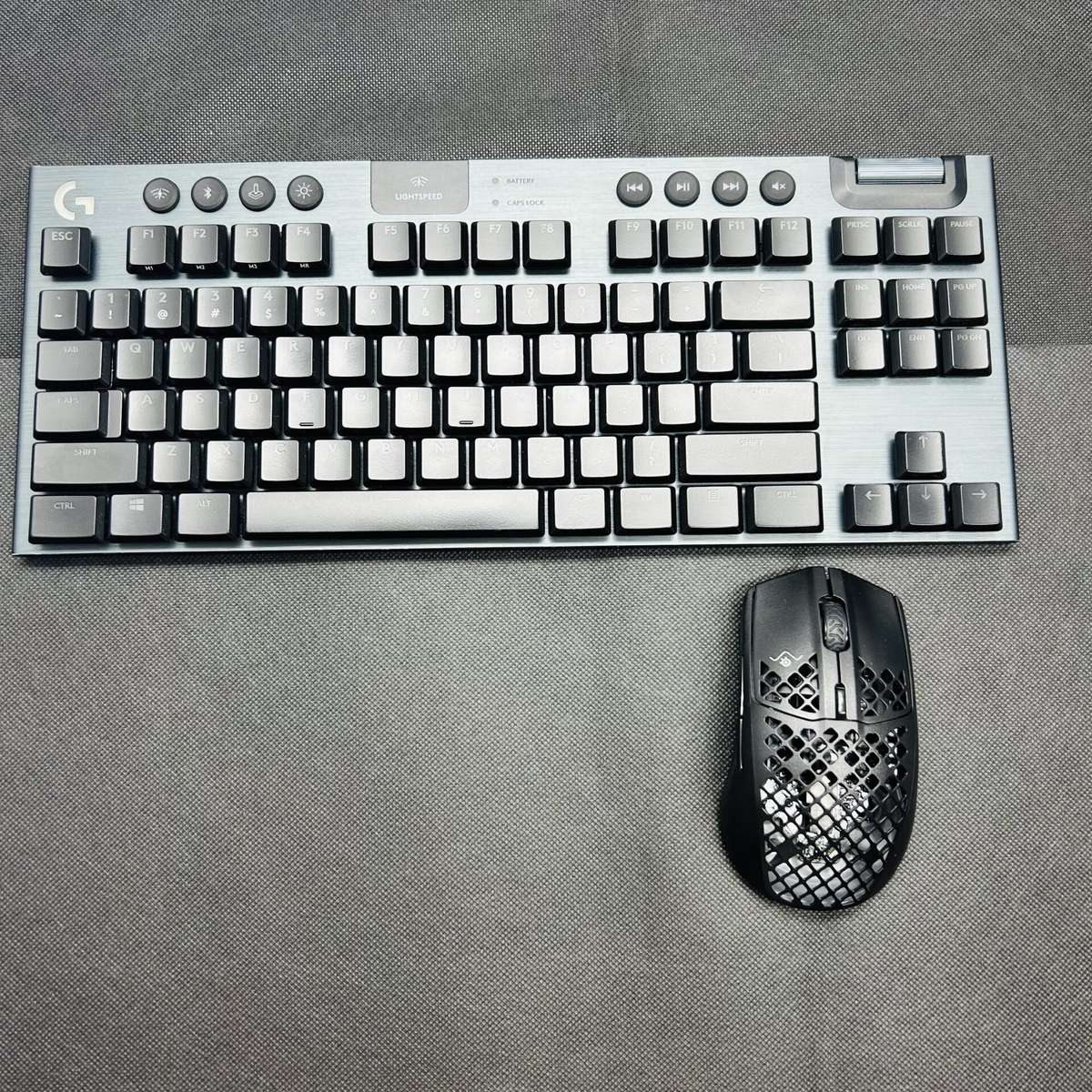 COMBO DEAL: Logitech G915 TKL LIGHTSPEED Wireless RGB Mechanical Keyboard Carbon + SteelSeries Ae...