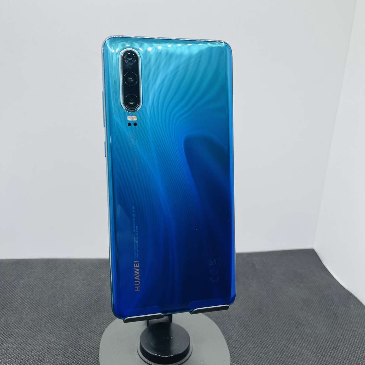 Huawei P30 128GB Aurora (Condition: Good)