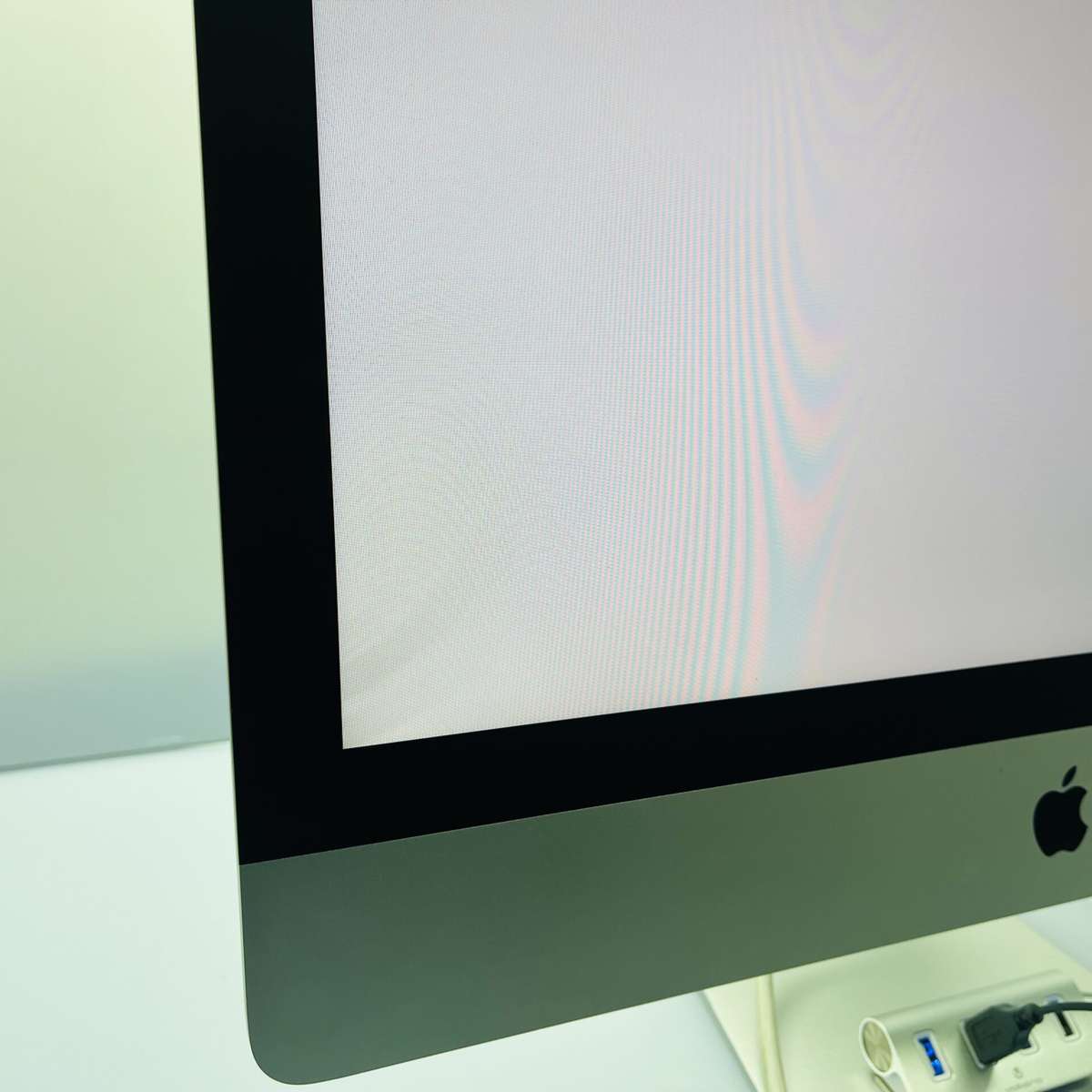 Apple iMac 21.5-Inch "Core i5" (Mid 2014) 1.4GHz 8GB RAM 512GB SSD Silver - No Power Cable (Condi...