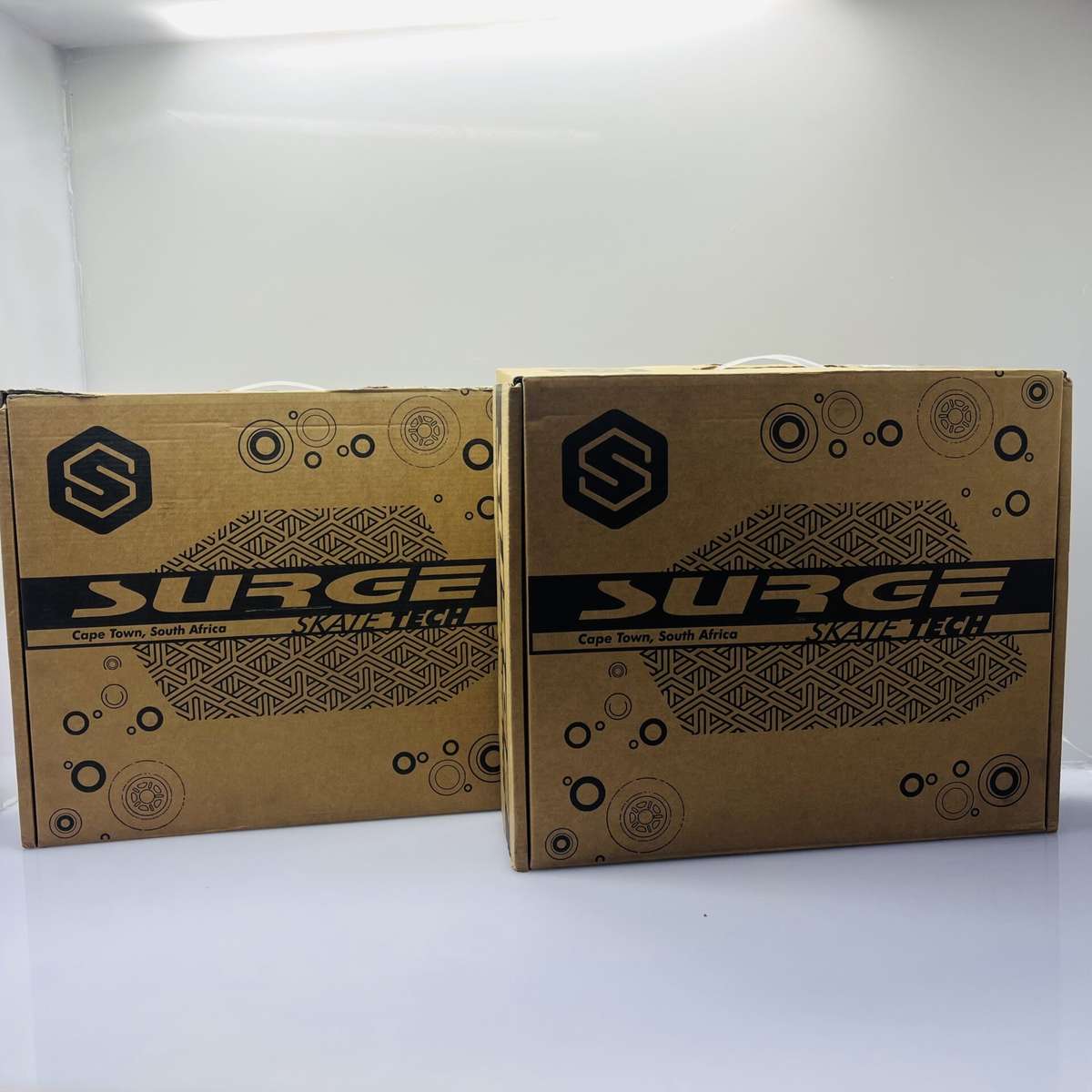 COMBO DEAL: 1x Surge Skate Tech Ignite Size 1-3 UK Rollerskates Blue + 1x Surge Skate Tech Switch...