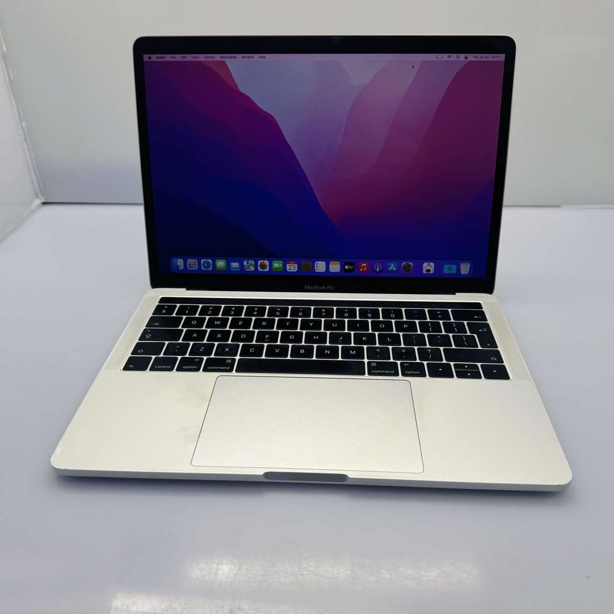Apple MacBook Pro 13-inch "Core i5" (Mid-2017, Touch Bar) 8GB RAM 512GB SSD Silver - TouchBar Not...