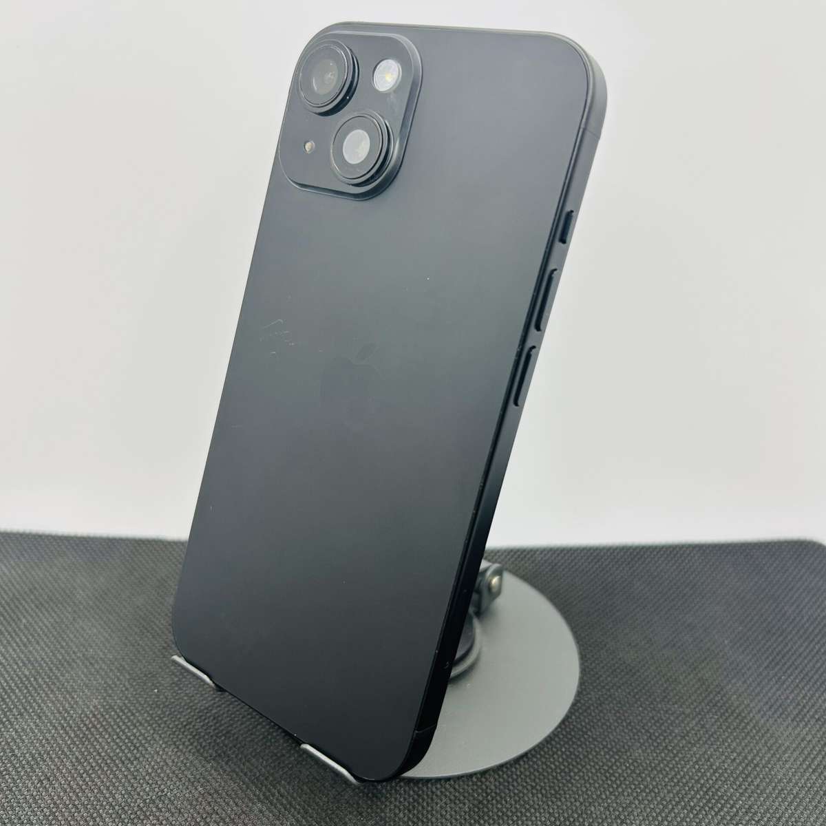 Apple iPhone 15 128GB Black (Condition: Good)