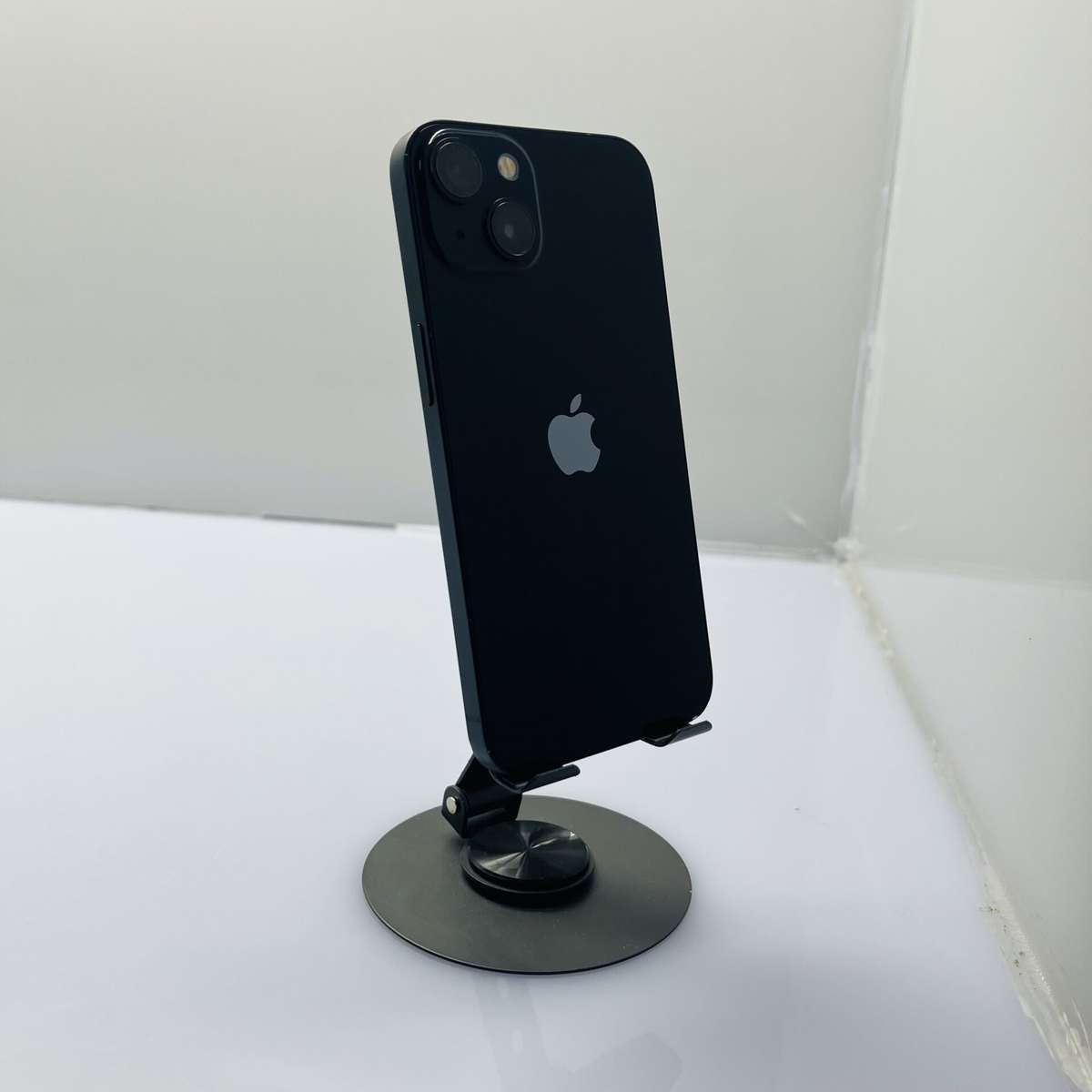 Apple iPhone 13 128GB Midnight (Condition: Good)