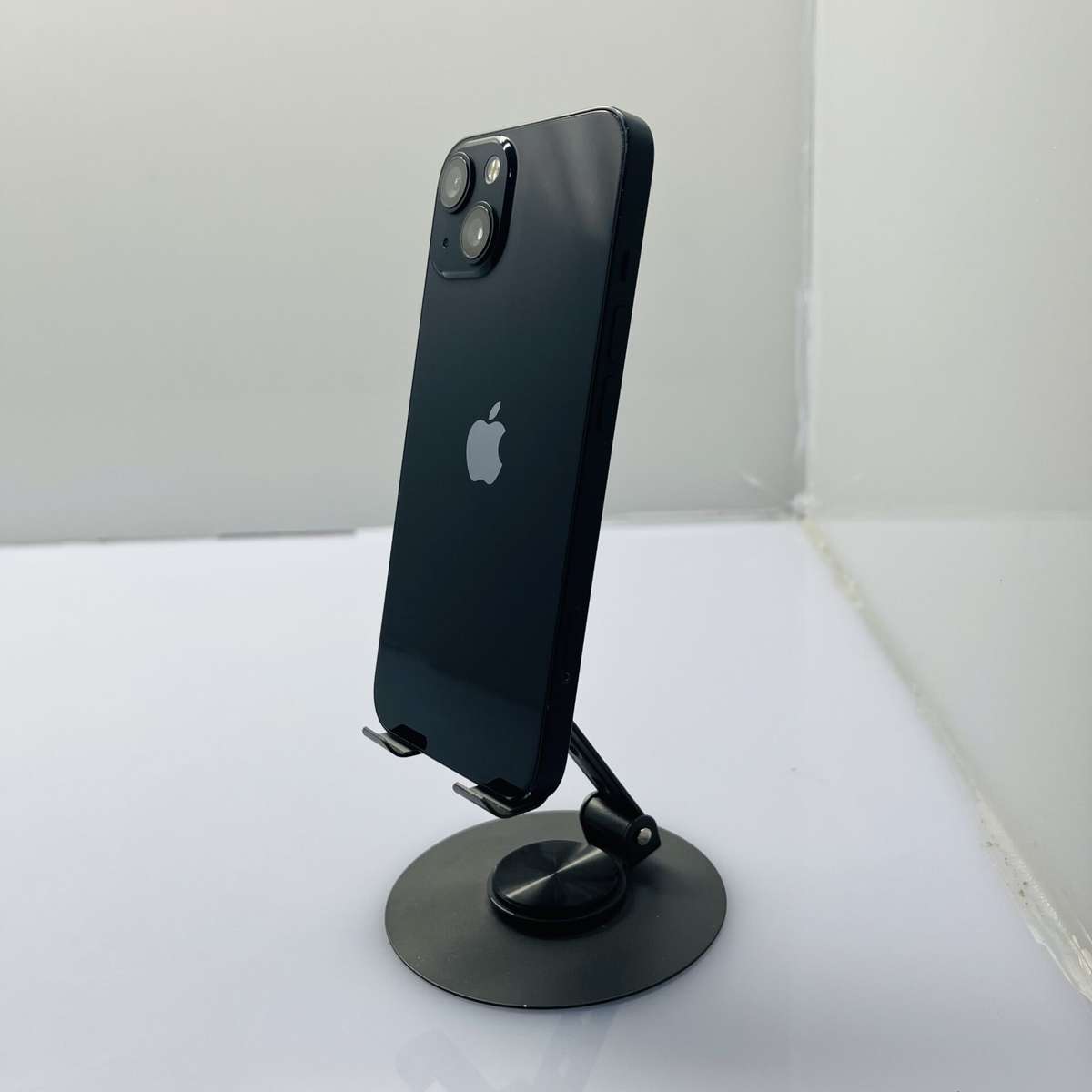 Apple iPhone 13 128GB Midnight (Condition: Good)