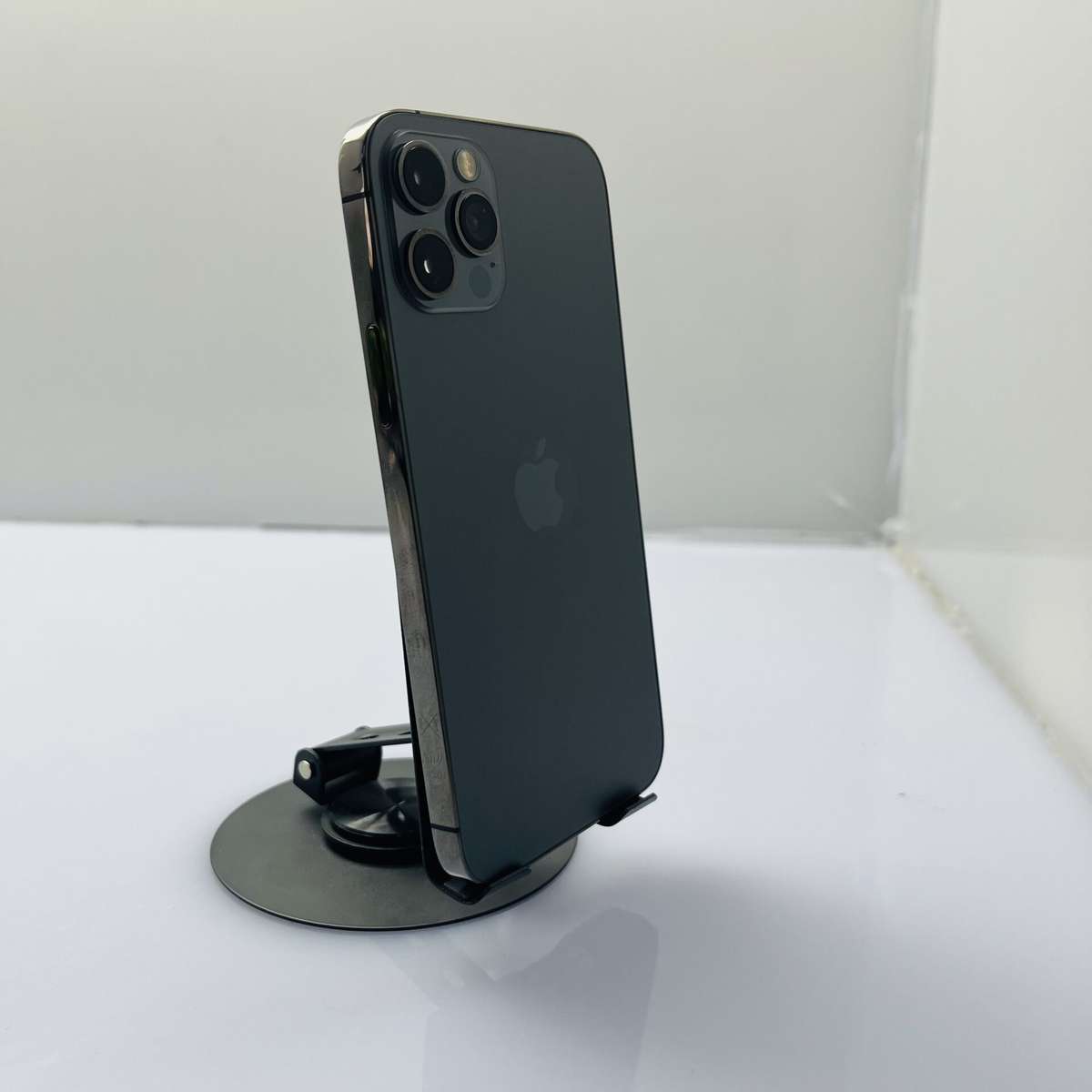 Apple iPhone 12 Pro 256GB Graphite (Condition: Good)