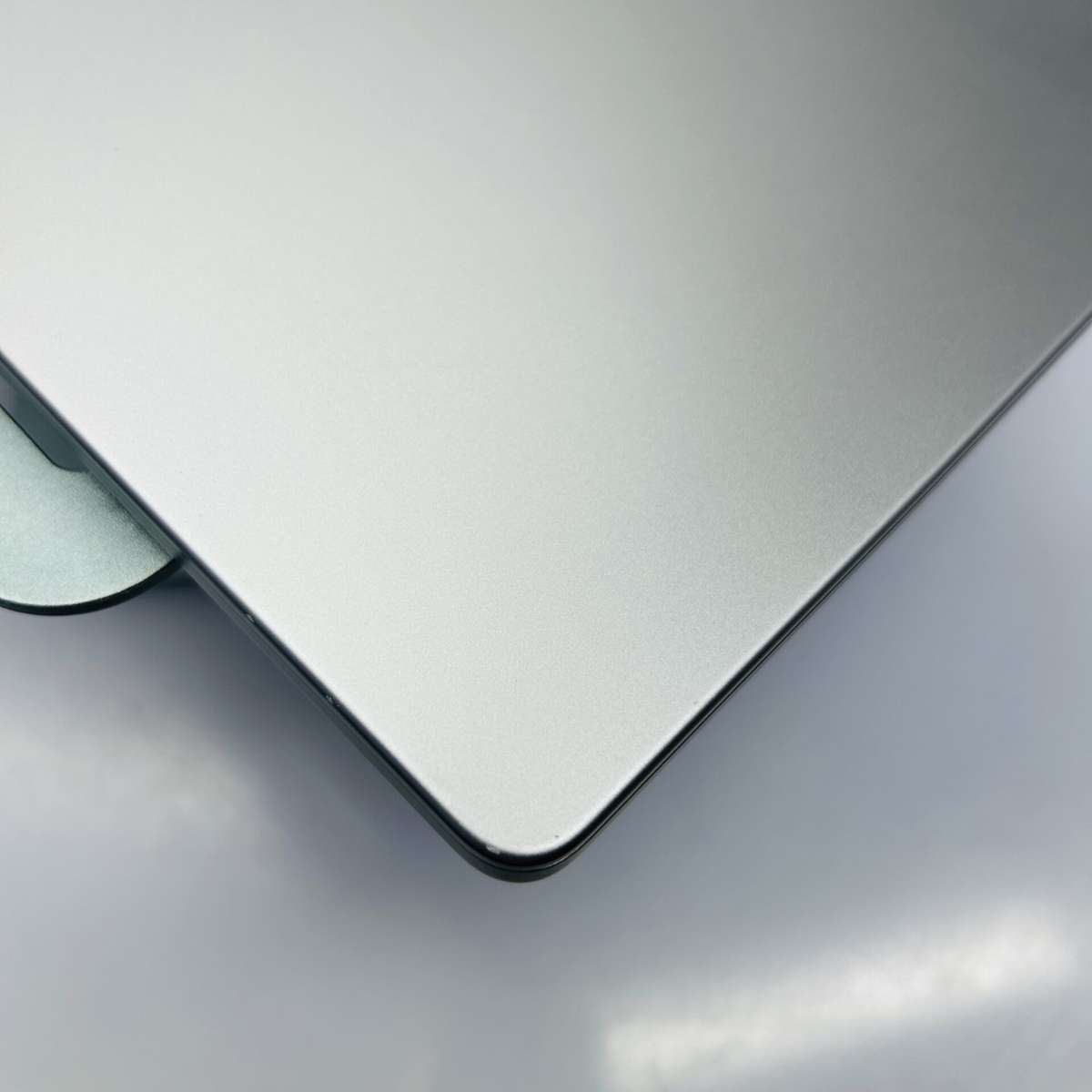 Apple MacBook Pro 14-inch "M3" 8 CPU/ 10 GPU (2023) 8GB RAM  512GB SSD Space Gray (Condition: Good)