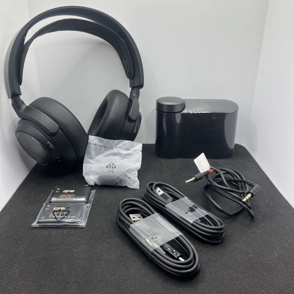 SteelSeries Arctis Nova Pro Wireless Gaming Headset Black (Condition: Pristine)
