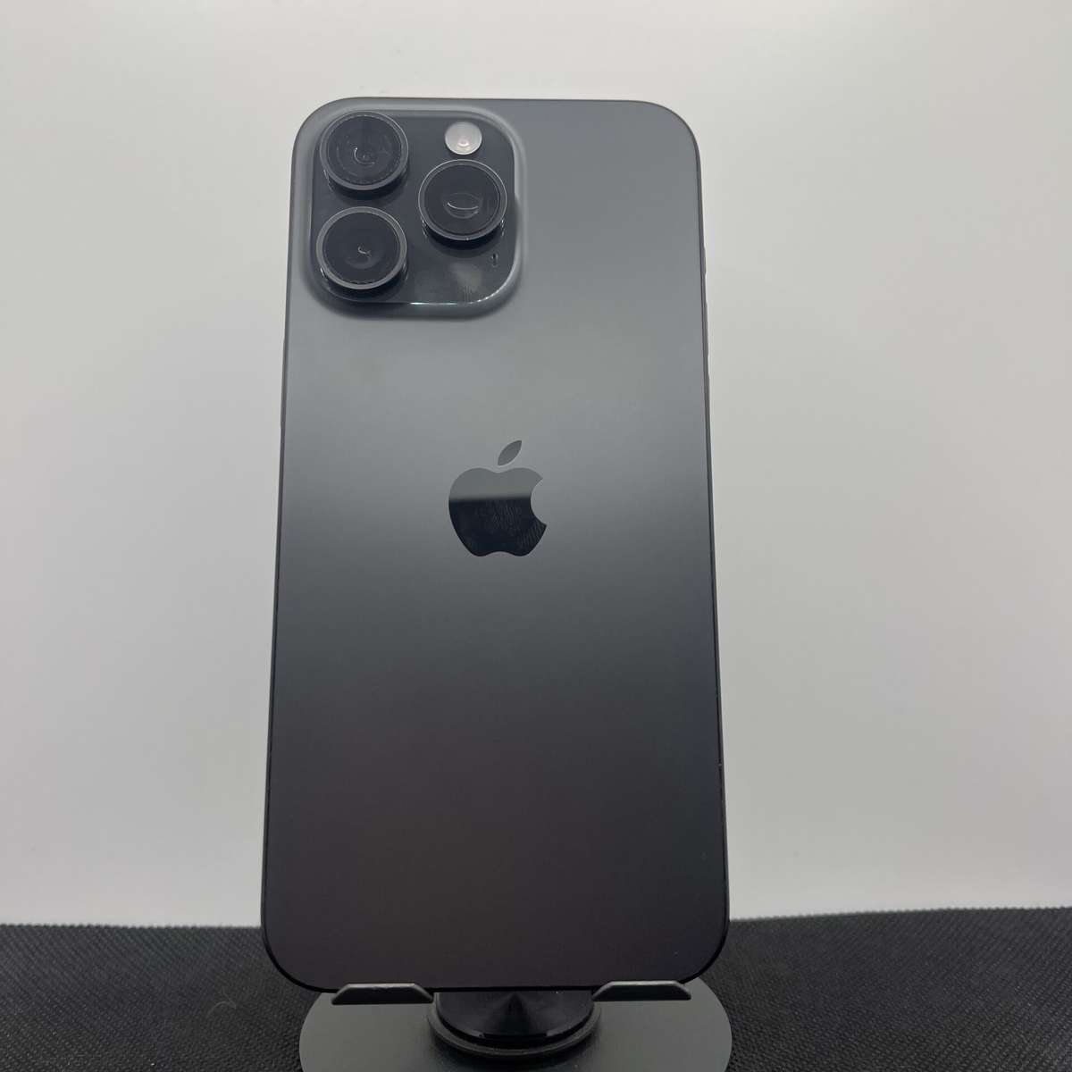 Apple iPhone 15 Pro Max 256GB Black Titanium (Condition: Good)