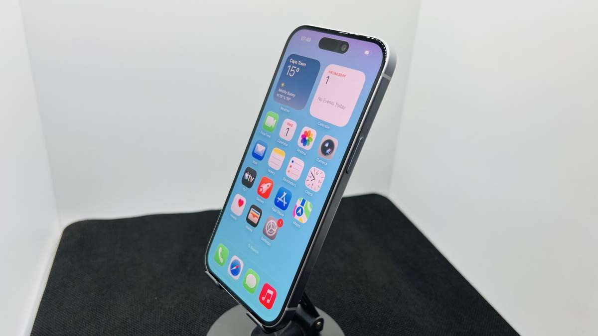 Apple iPhone 15 128GB Blue (Condition: Good)