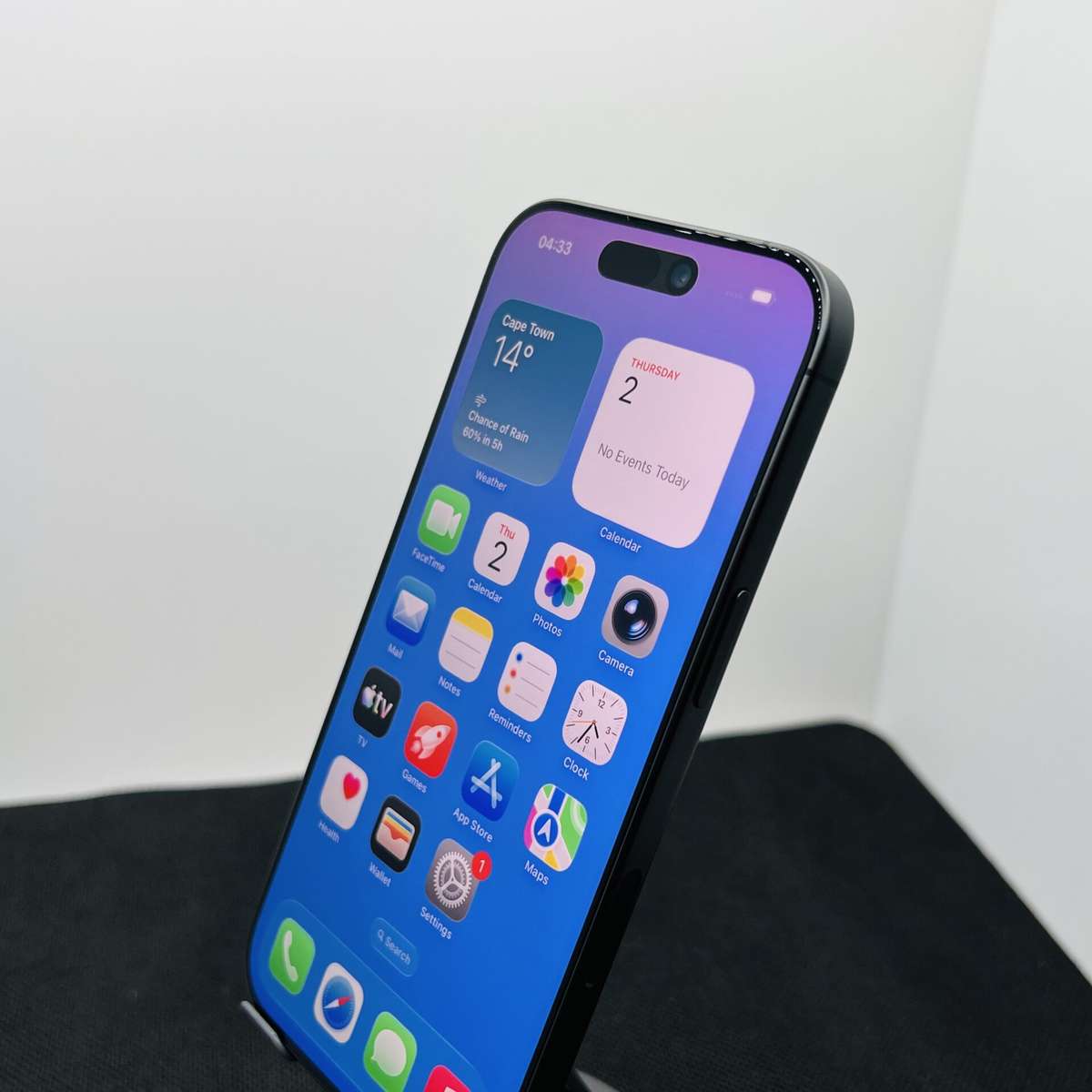 Apple iPhone 17 256GB Black (Condition: Pristine)