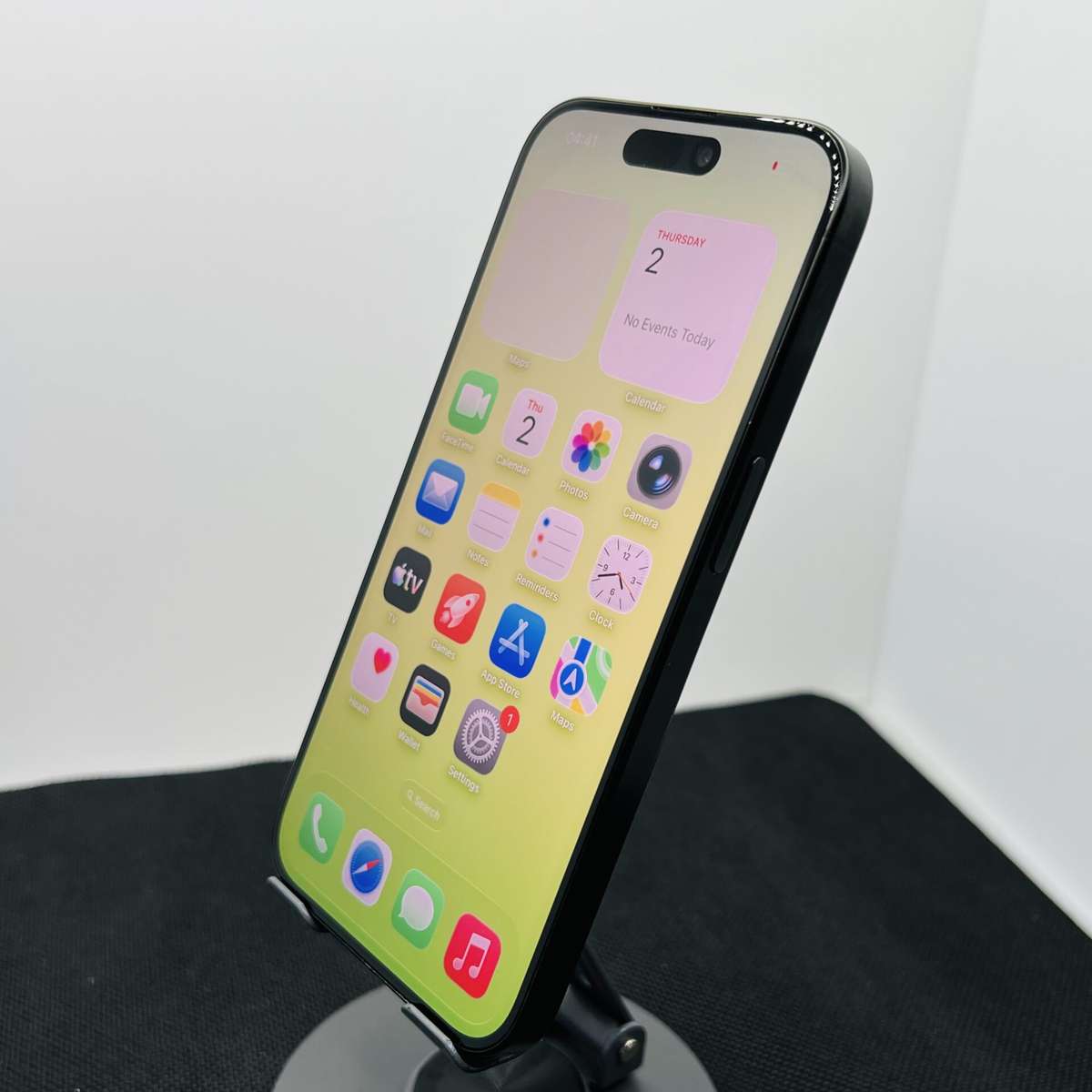 Apple iPhone 15 Pro 256GB Black Titanium (Condition: Good)