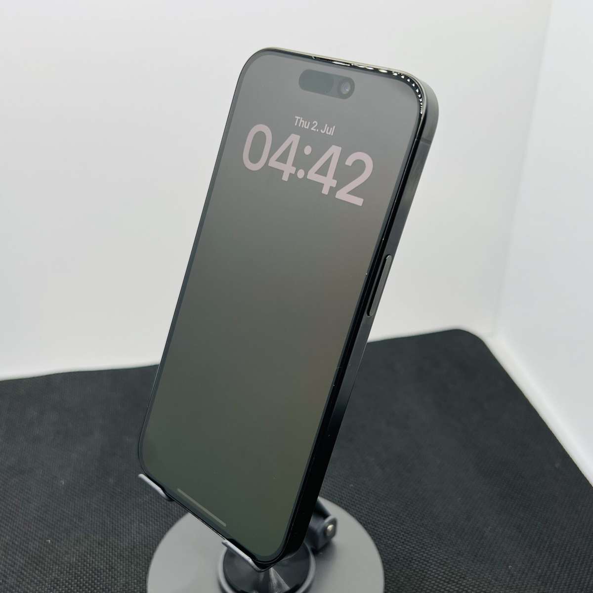 Apple iPhone 15 Pro 256GB Black Titanium (Condition: Good)