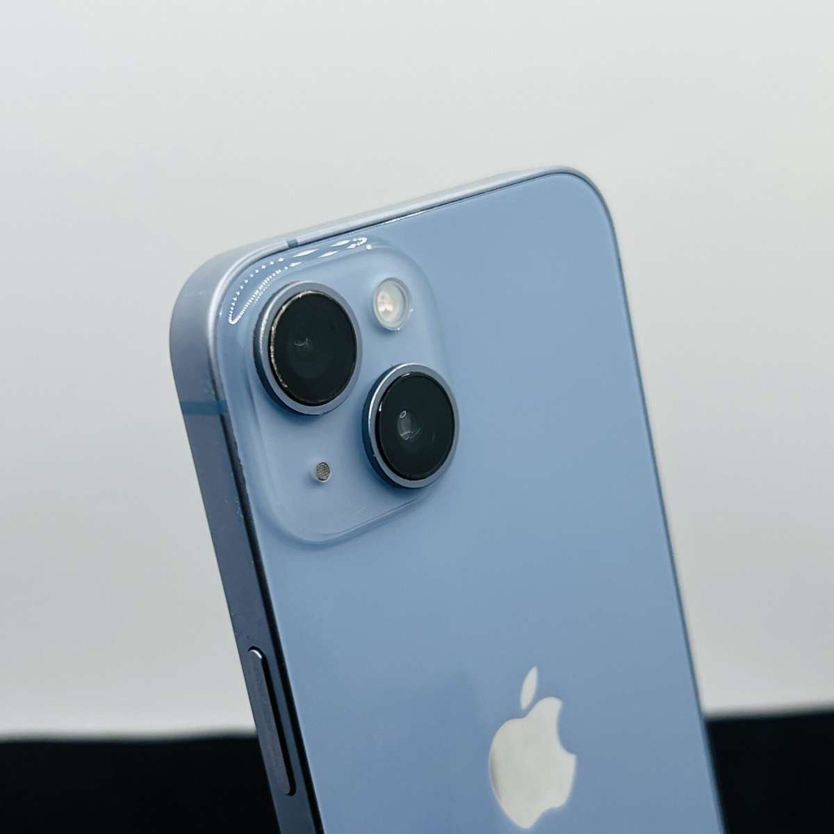 Apple iPhone 14 128GB Blue (Condition: Good)